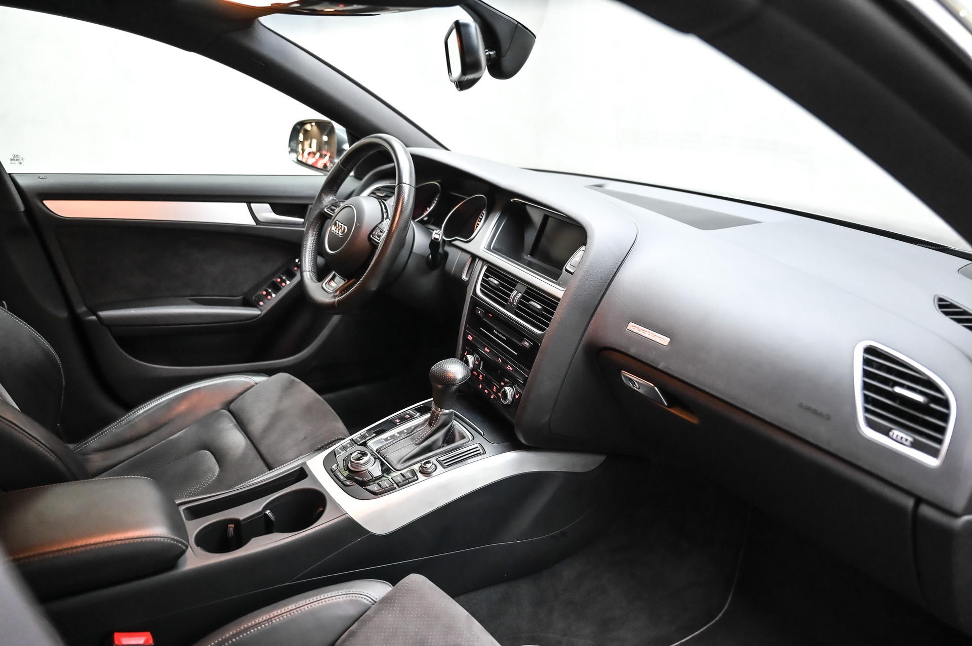 AUDI A5 Sportback 2.0 TDI 190 quattro S-Tronic-image-20