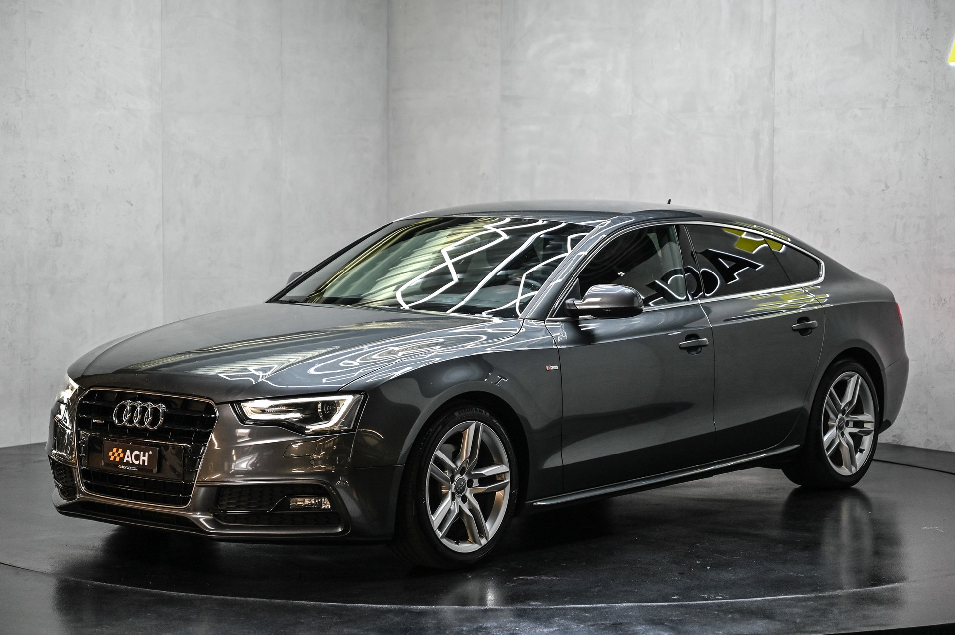 AUDI A5 Sportback 2.0 TDI 190 quattro S-Tronic-image-2