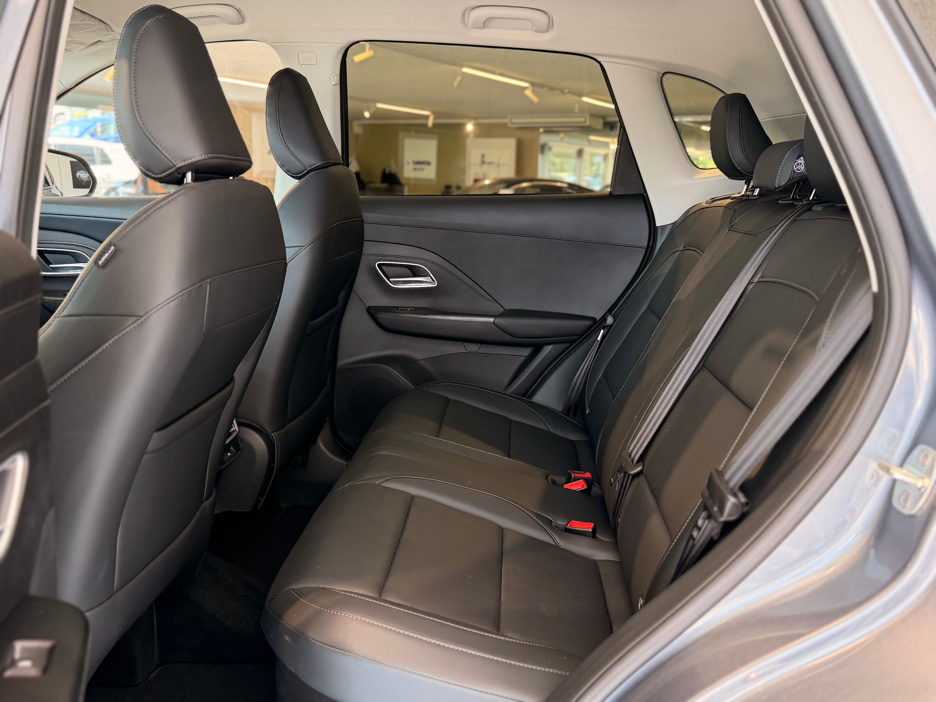 MG ZS 1.5 HEV Luxury-image-19