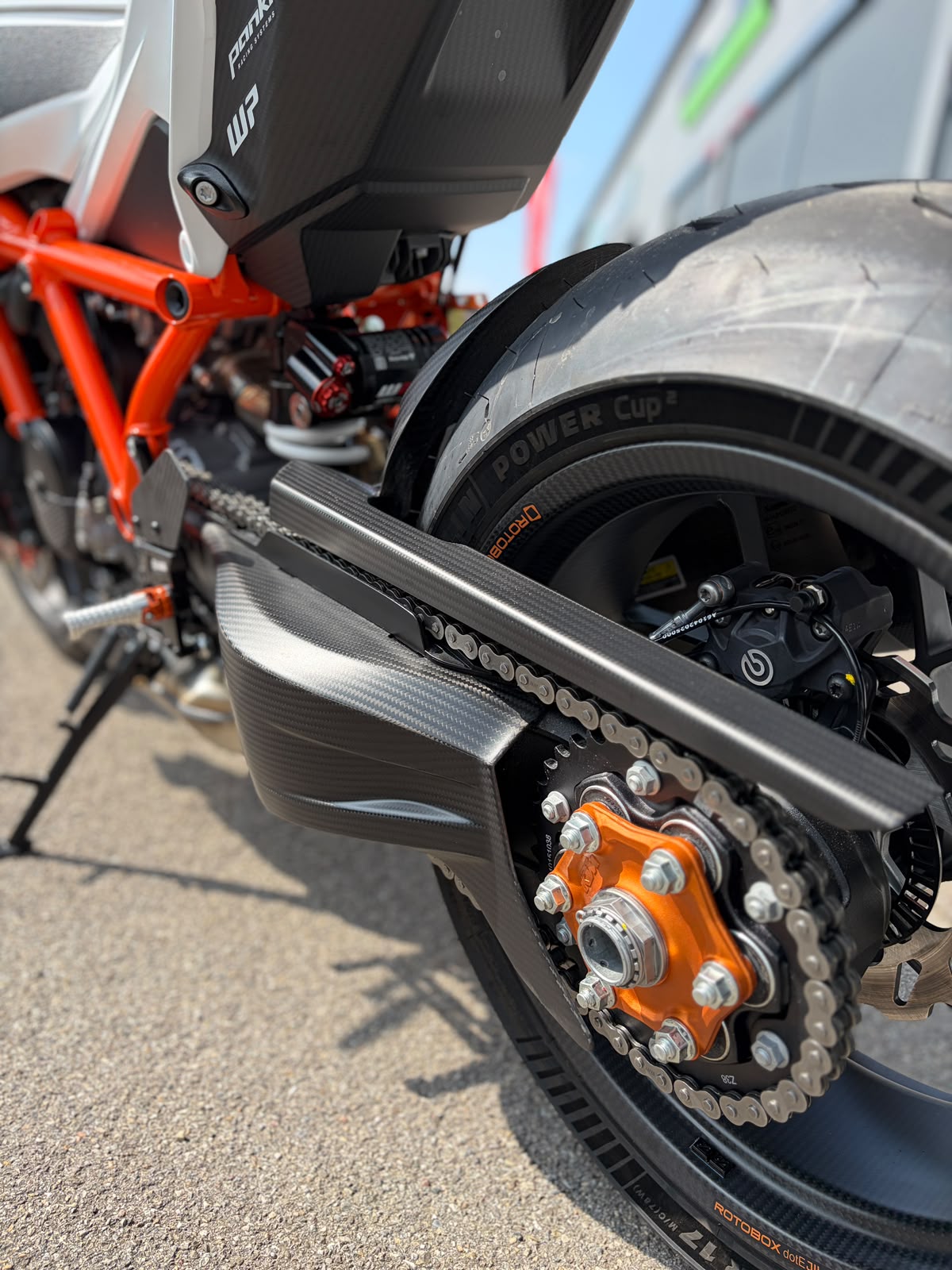 KTM 1390 Super Duke RR-image-7