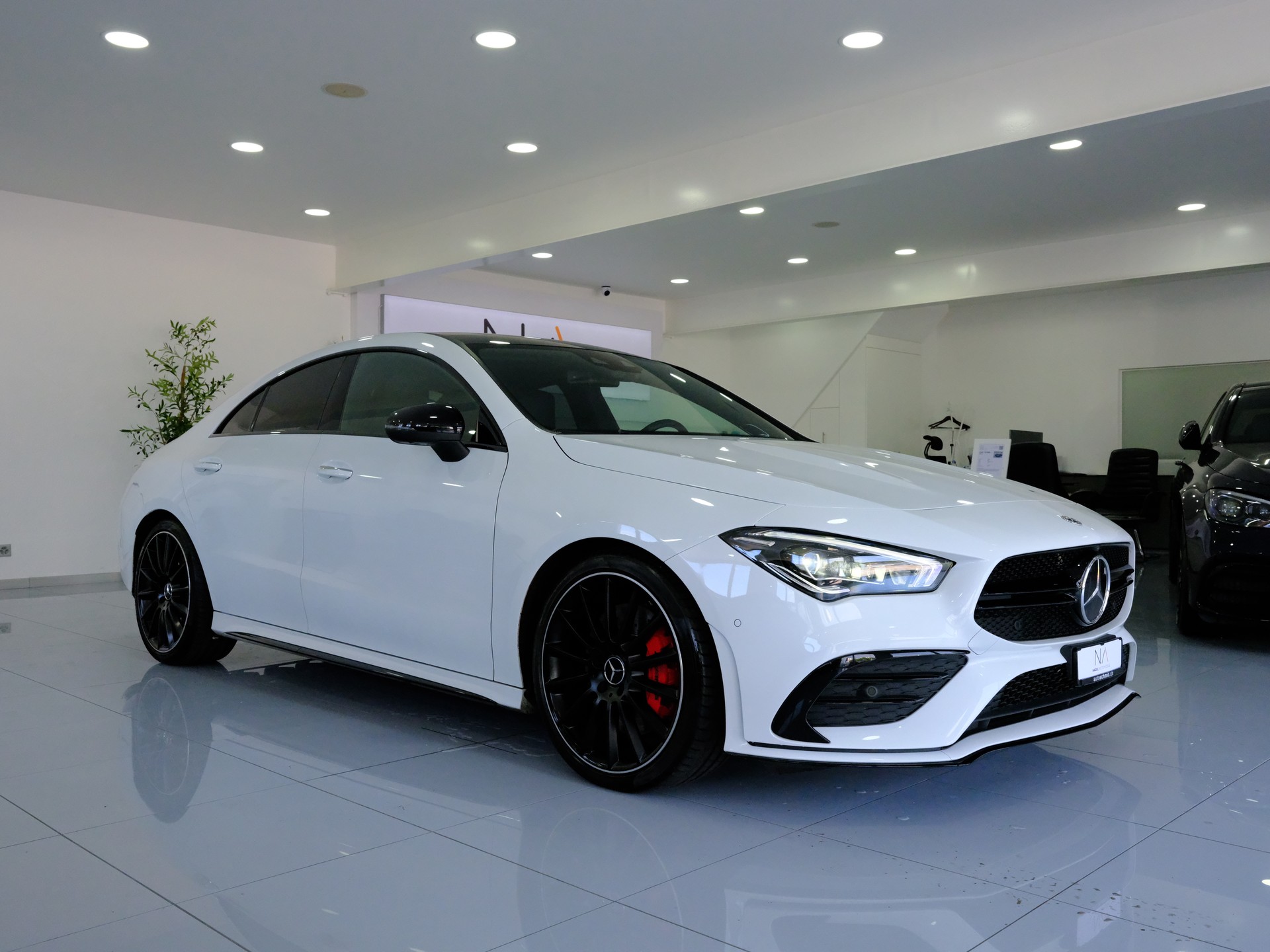 MERCEDES-BENZ CLA 35 AMG 4Matic 7G-DCT-image-1