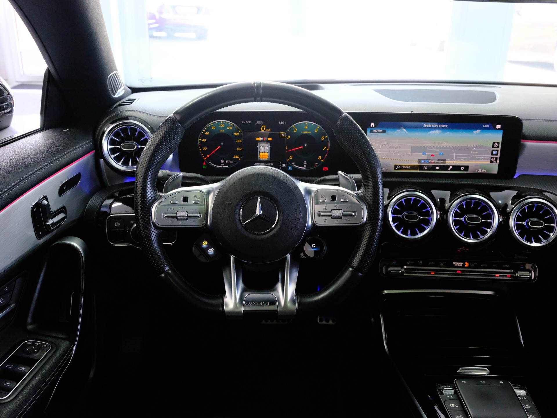 MERCEDES-BENZ CLA 35 AMG 4Matic 7G-DCT-image-11
