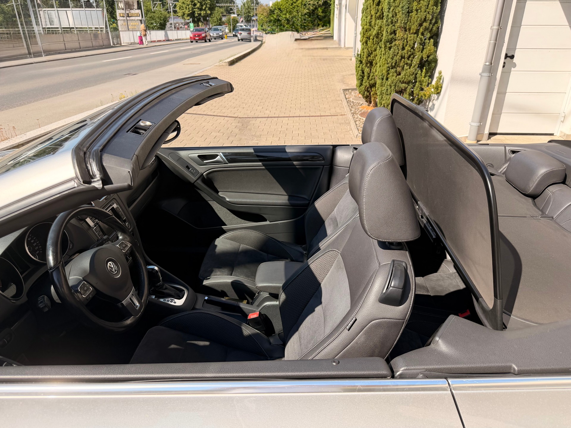 VW Cabrio 1.4 TSI DSG-image-5