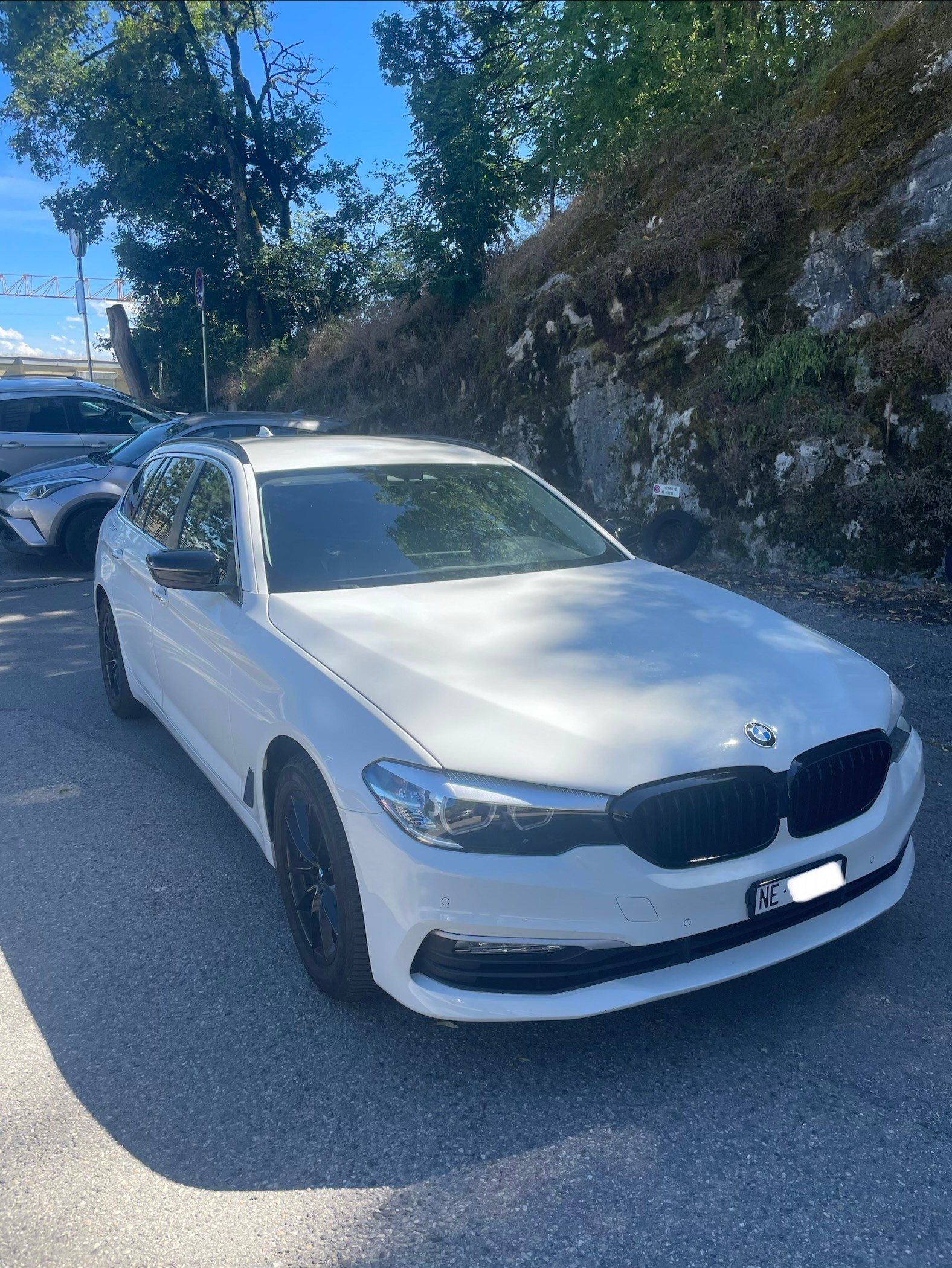 BMW 540i xDrive-image-3