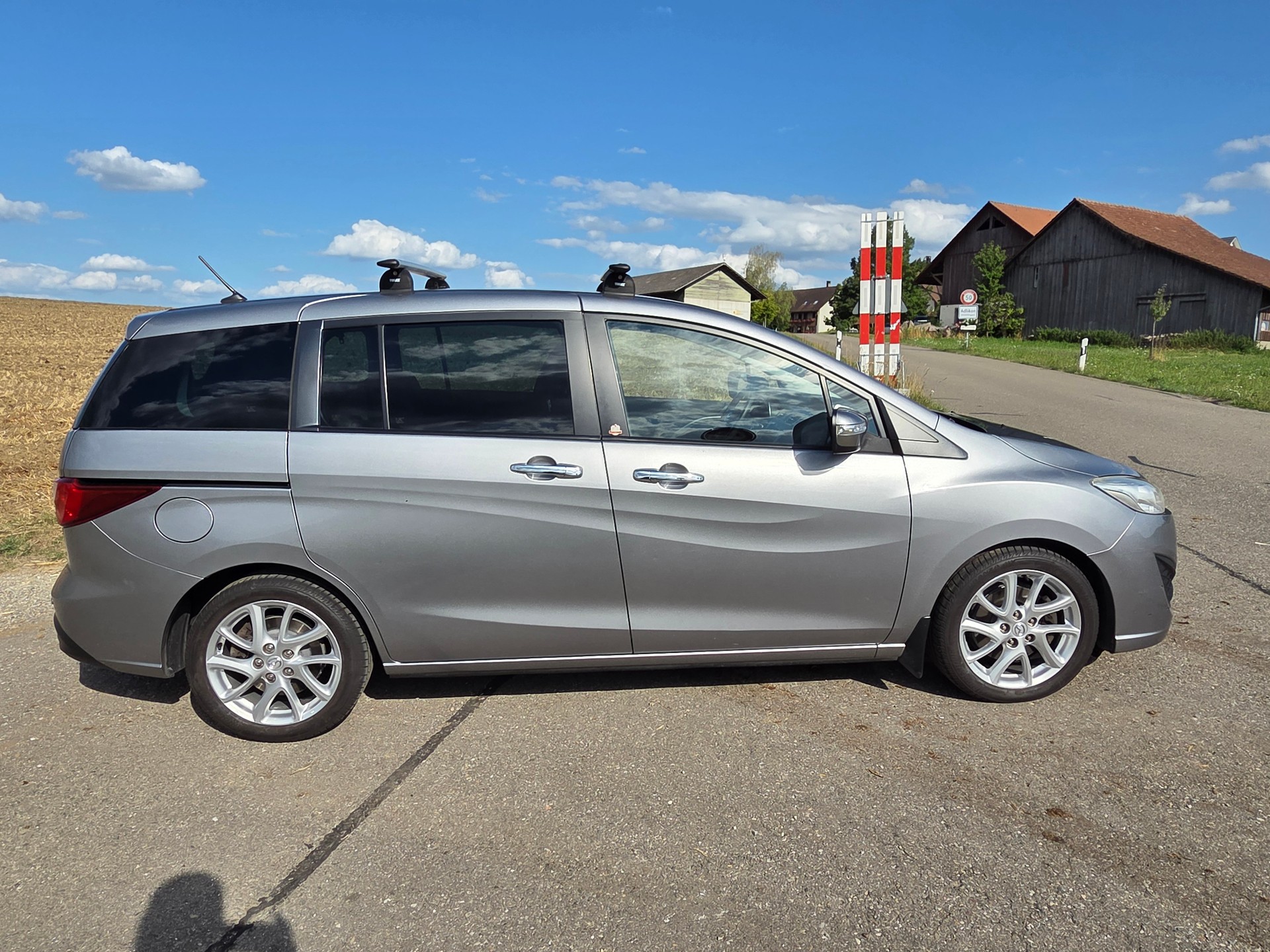 MAZDA 5 2.0 16V Voila ma Suisse Edition+ Activematic-image-2