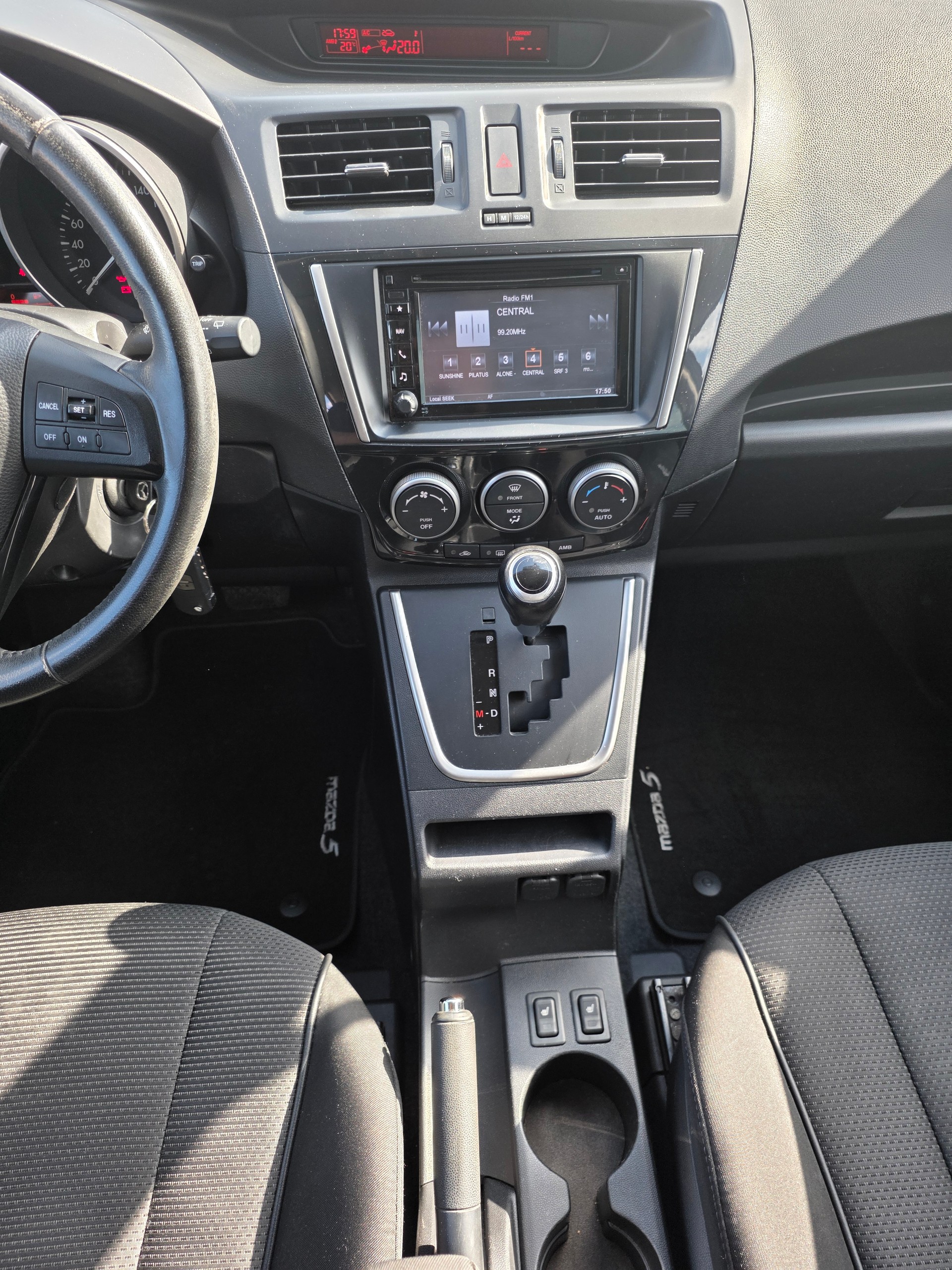 MAZDA 5 2.0 16V Voila ma Suisse Edition+ Activematic-image-11