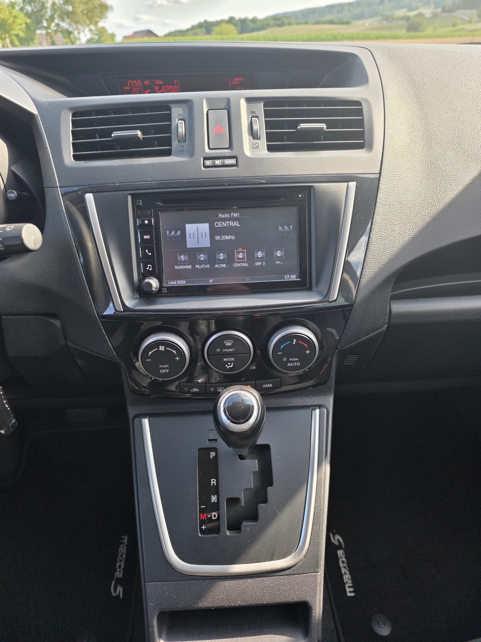 MAZDA 5 2.0 16V Voila ma Suisse Edition+ Activematic-image-12
