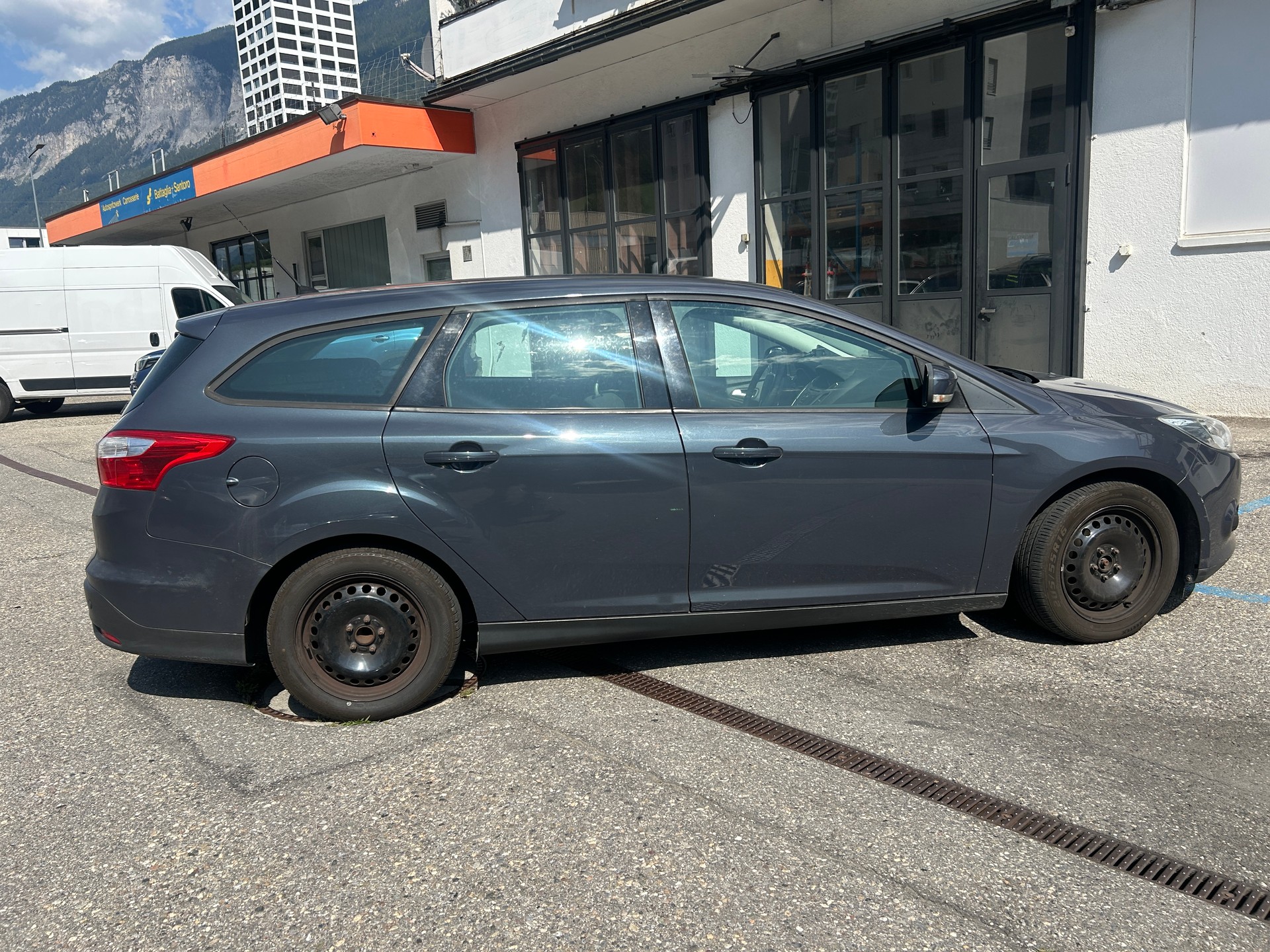 FORD Focus 1.6 TDCi ECOnetic Trend-image-6