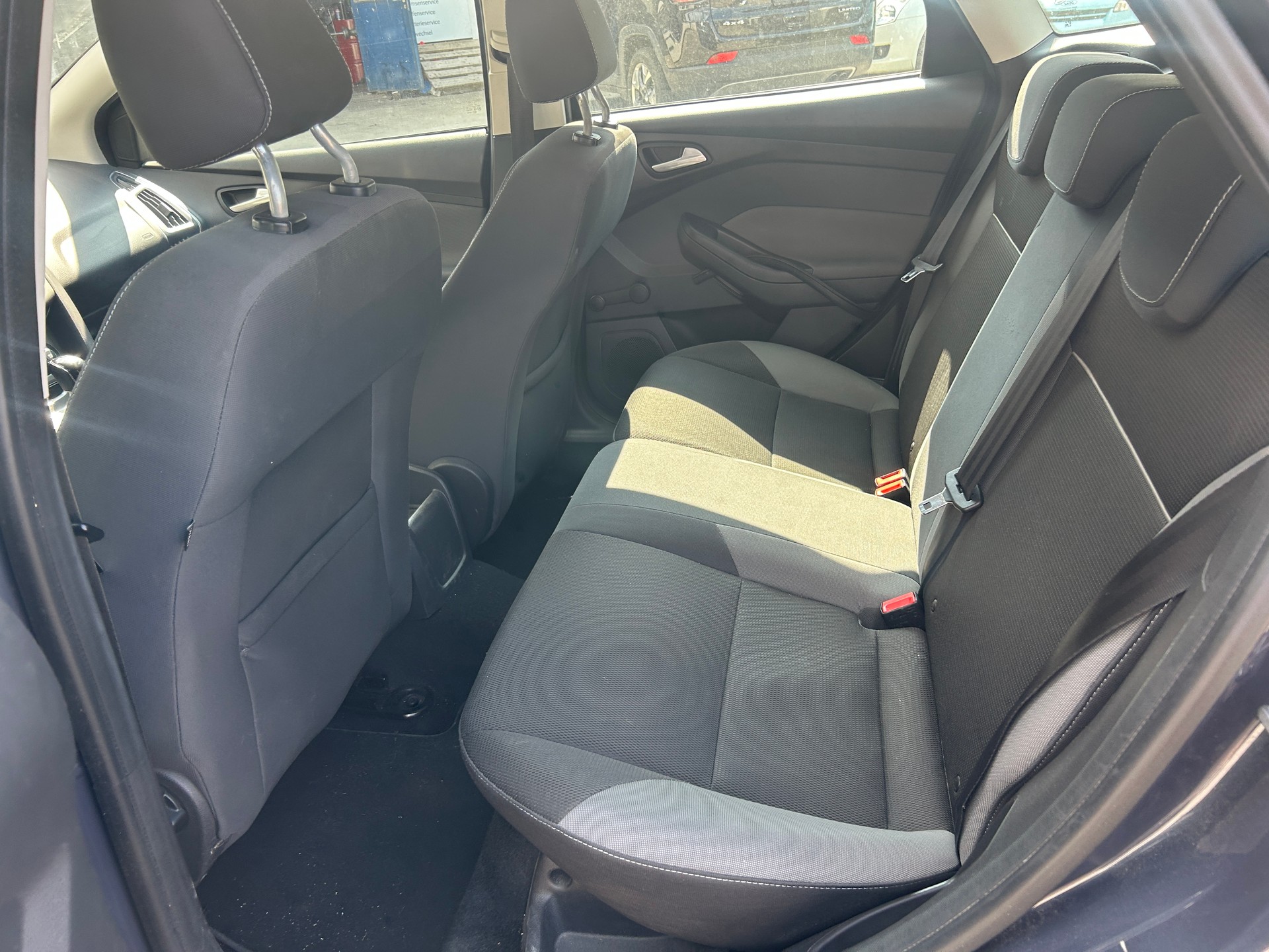 FORD Focus 1.6 TDCi ECOnetic Trend-image-8