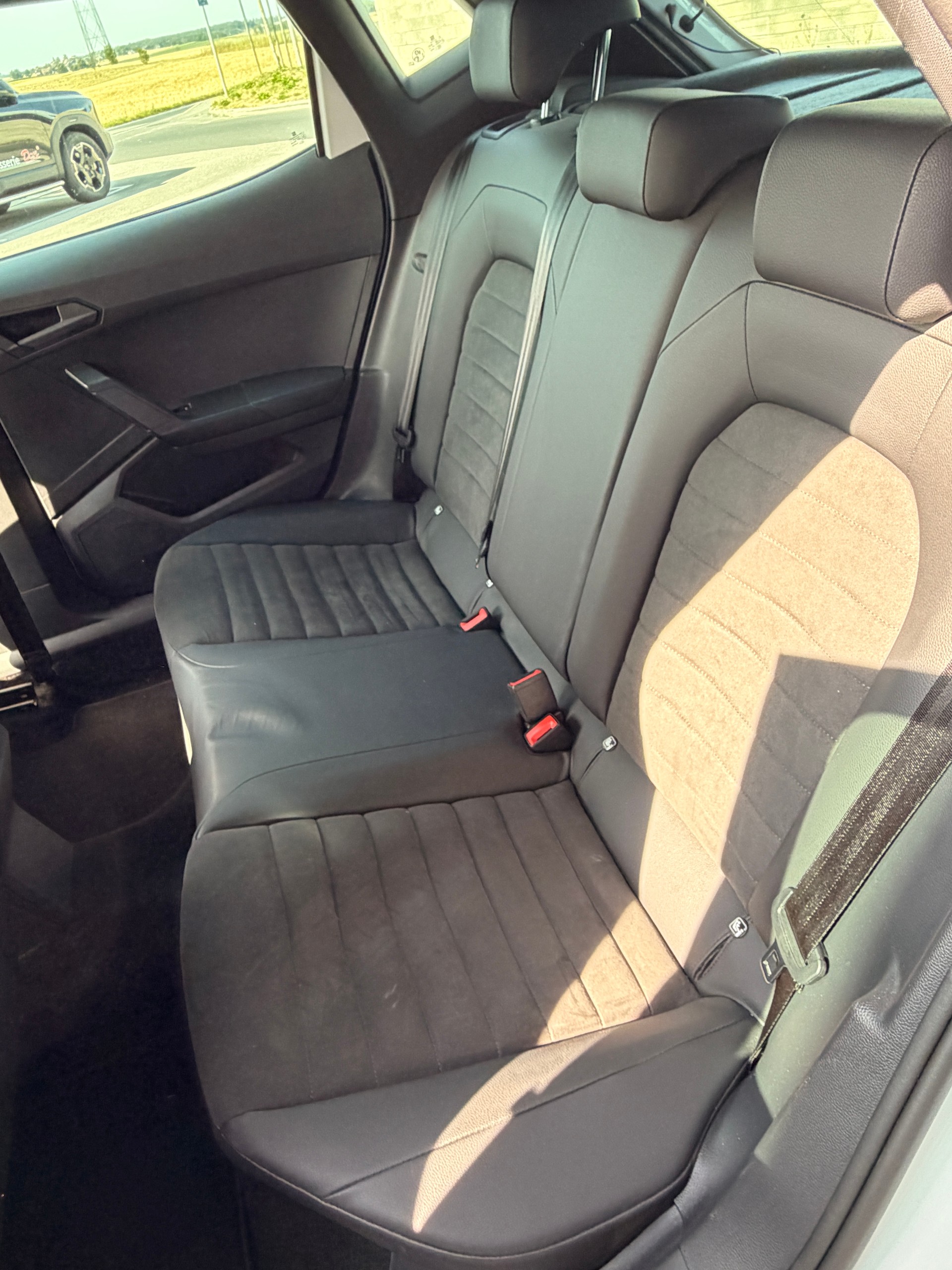 SEAT Ibiza 1.5 EcoTSI FR DSG-image-7
