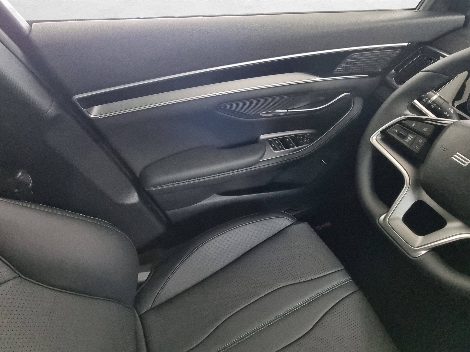 BYD Seal U DM-i Boost FWD-image-11