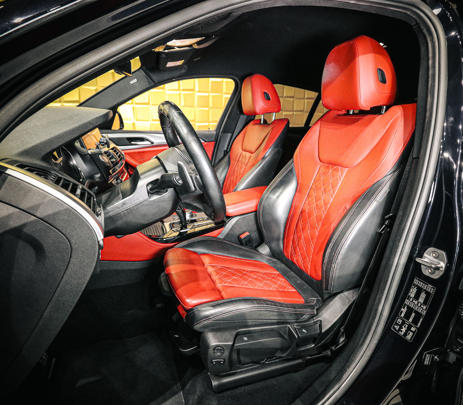BMW X4 xDrive 25d M Sport Steptronic-image-9