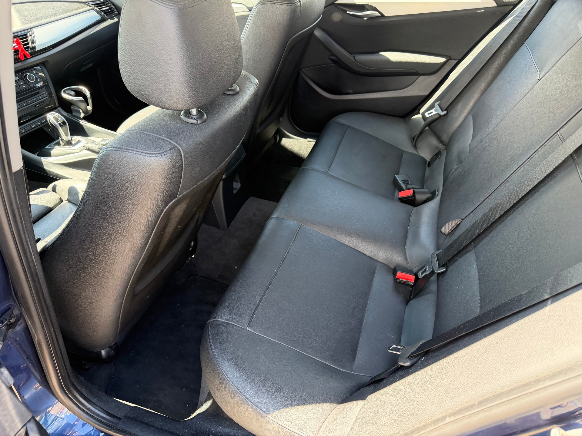 BMW X1 xDrive 20i Sport Line Steptronic-image-9