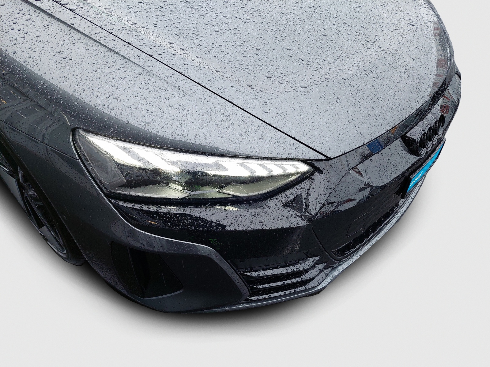 AUDI e-tron GT quattro-image-15