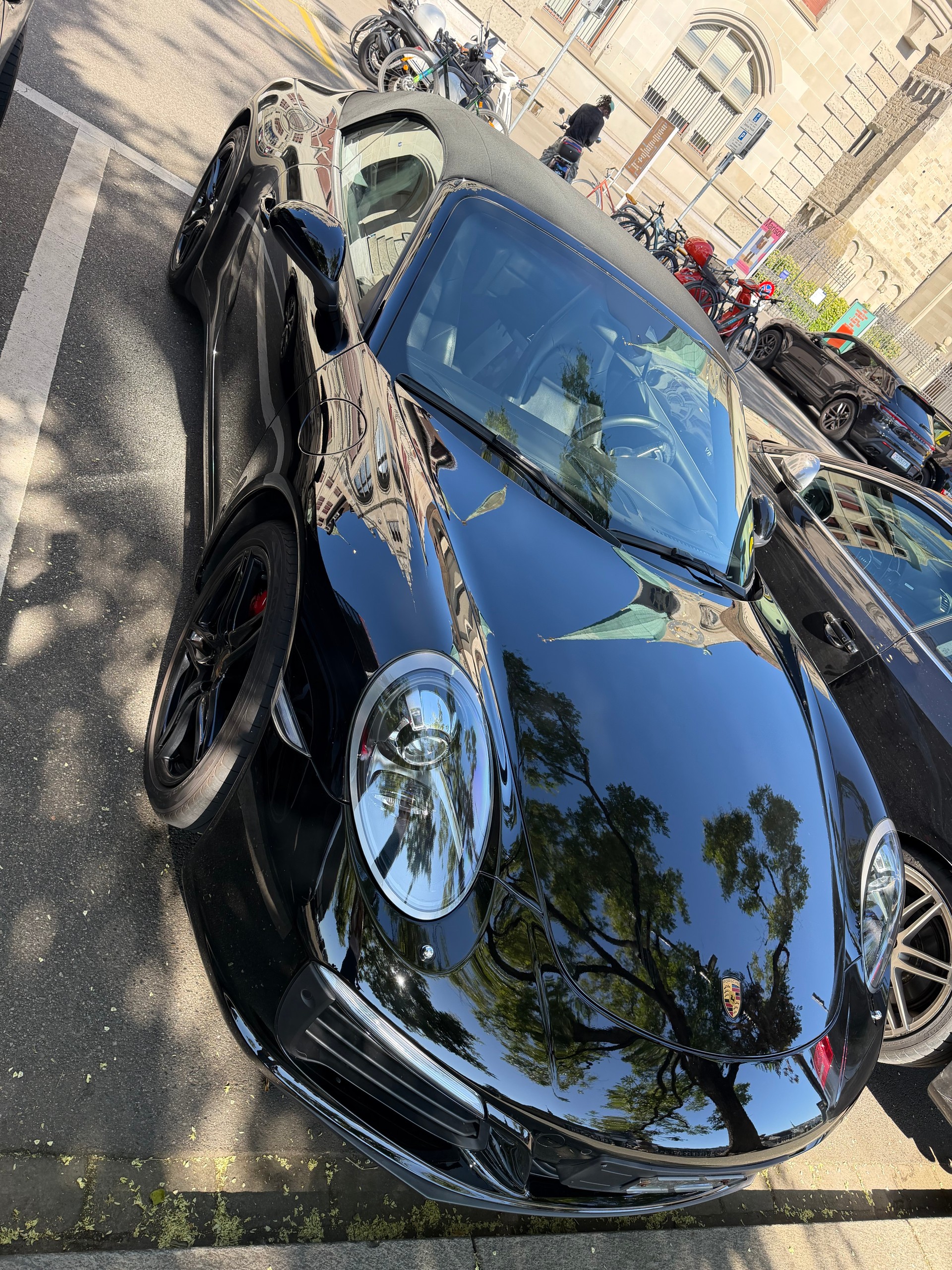 PORSCHE 3.0 Carrera 4 PDK-image-4
