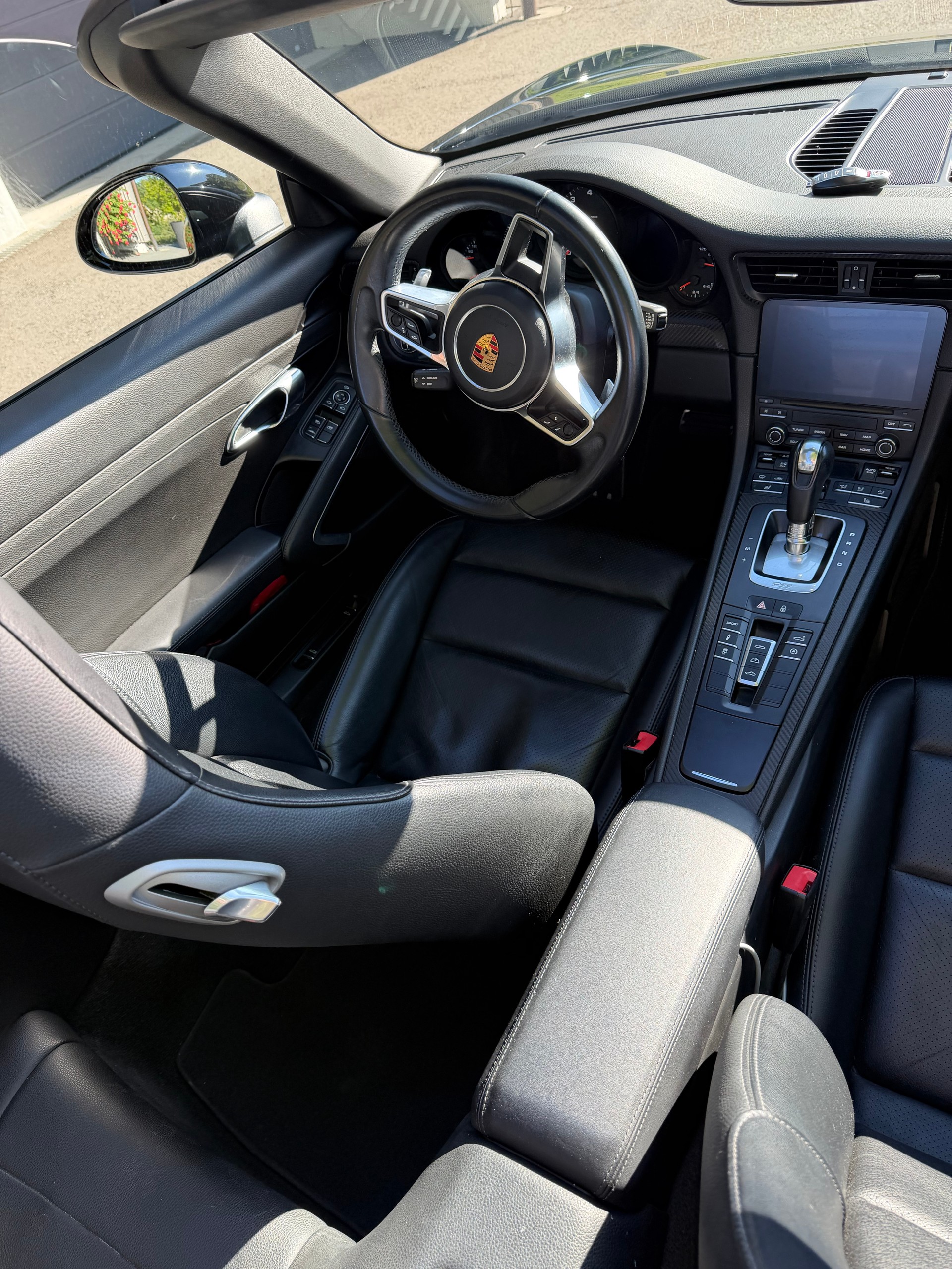 PORSCHE 3.0 Carrera 4 PDK-image-6