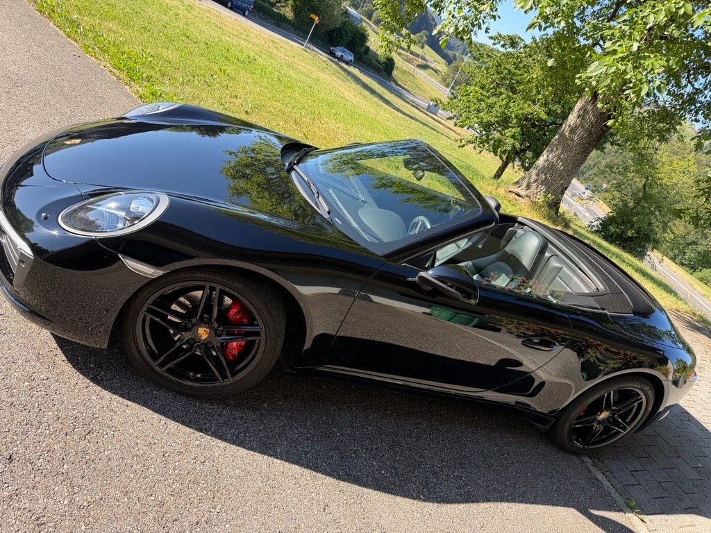 PORSCHE 3.0 Carrera 4 PDK-image-0
