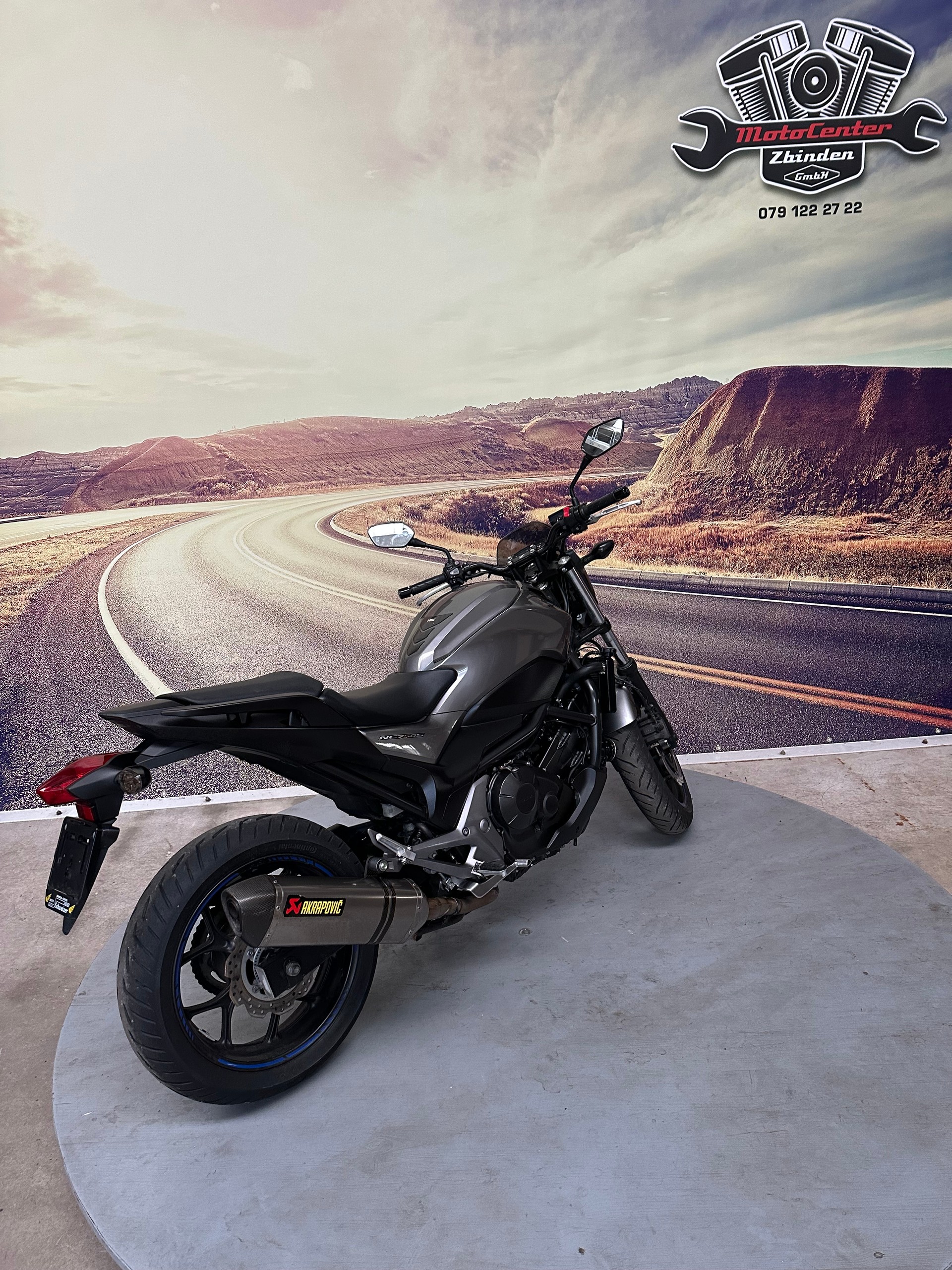 HONDA 35 kW Akrapovic Auspuff-image-7