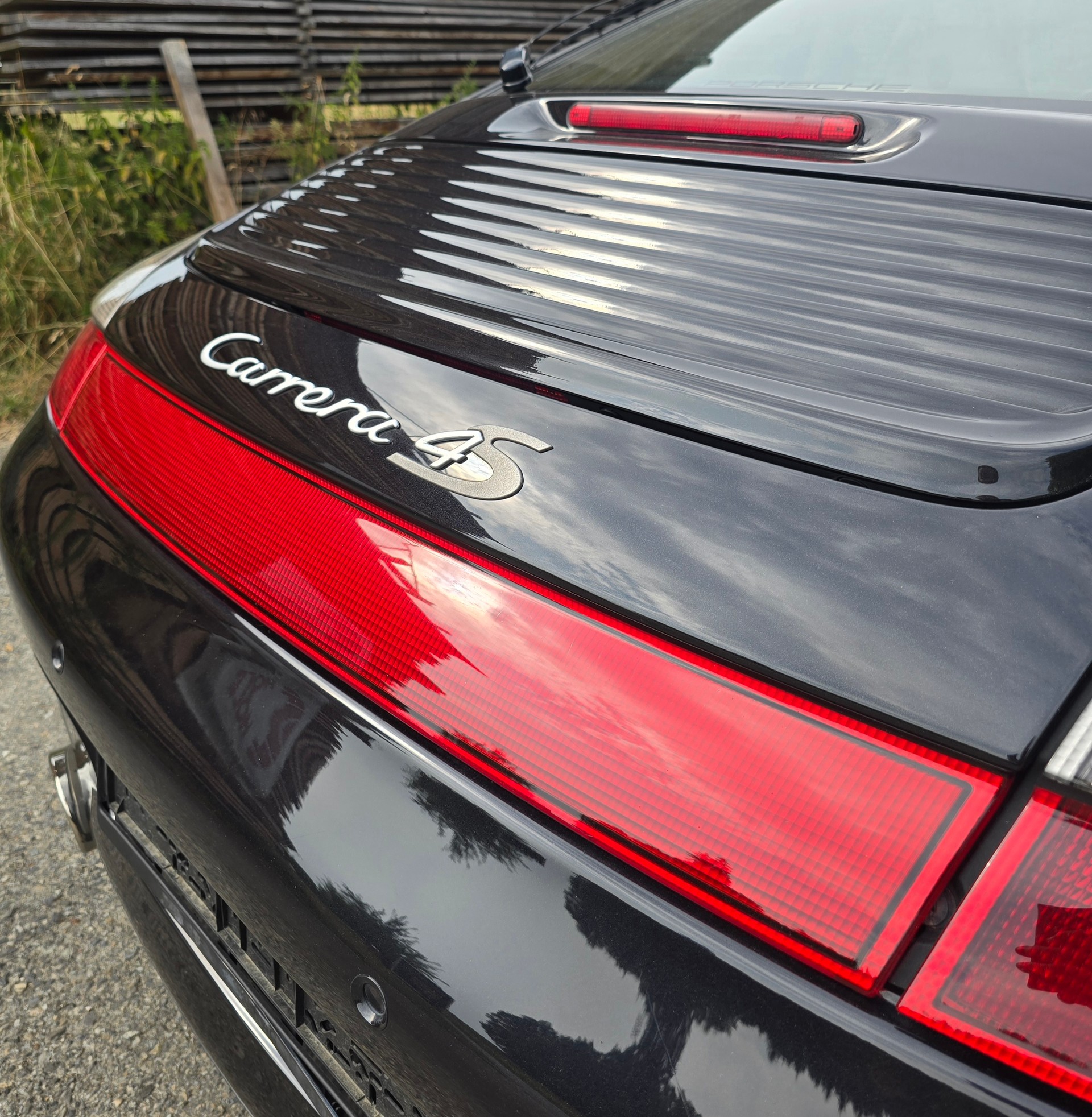 PORSCHE 911 Carrera 4 S-image-13