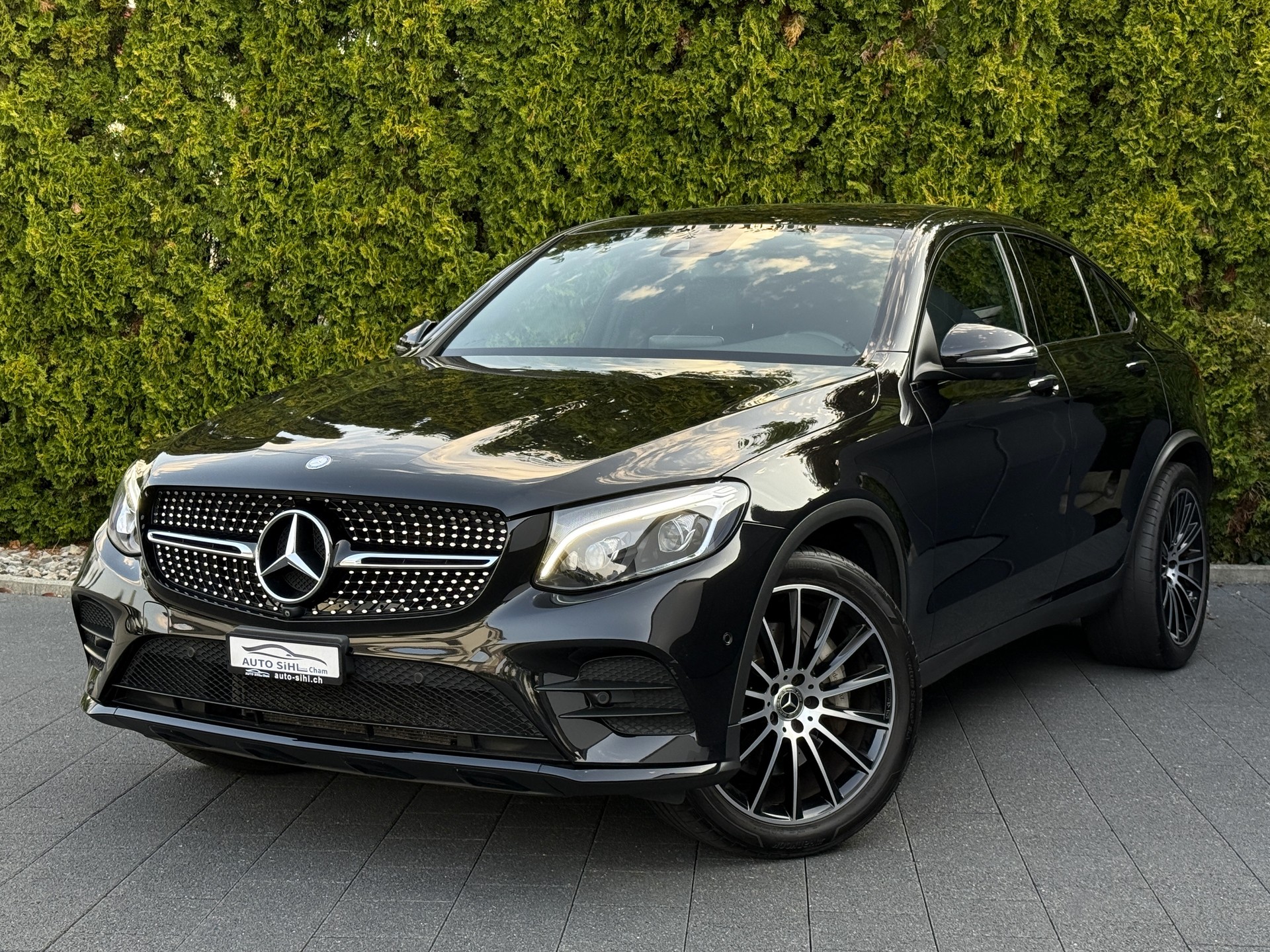 MERCEDES-BENZ Coupé 250 AMG Line 4Matic 9G-Tronic-image-1