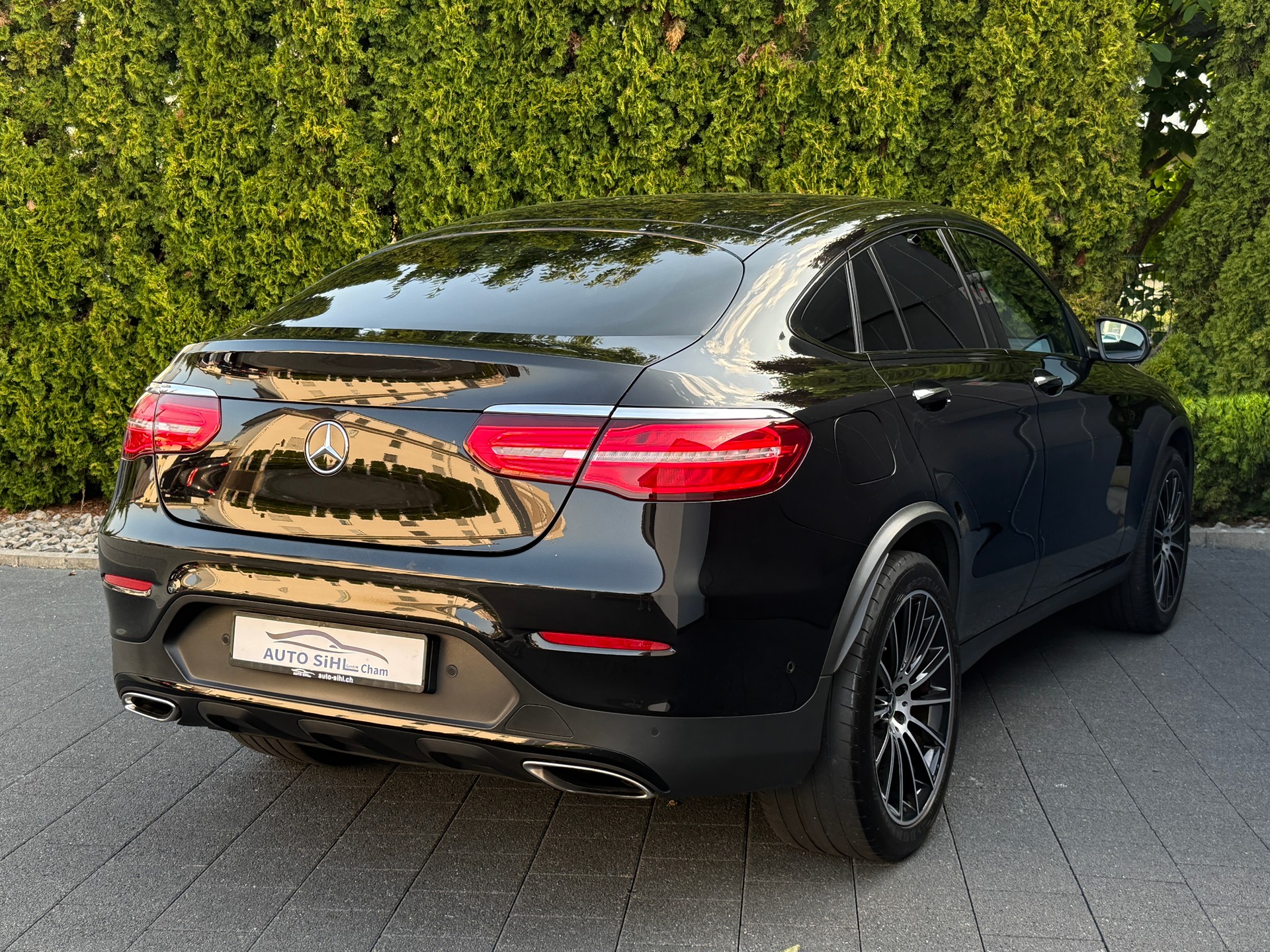 MERCEDES-BENZ Coupé 250 AMG Line 4Matic 9G-Tronic-image-16
