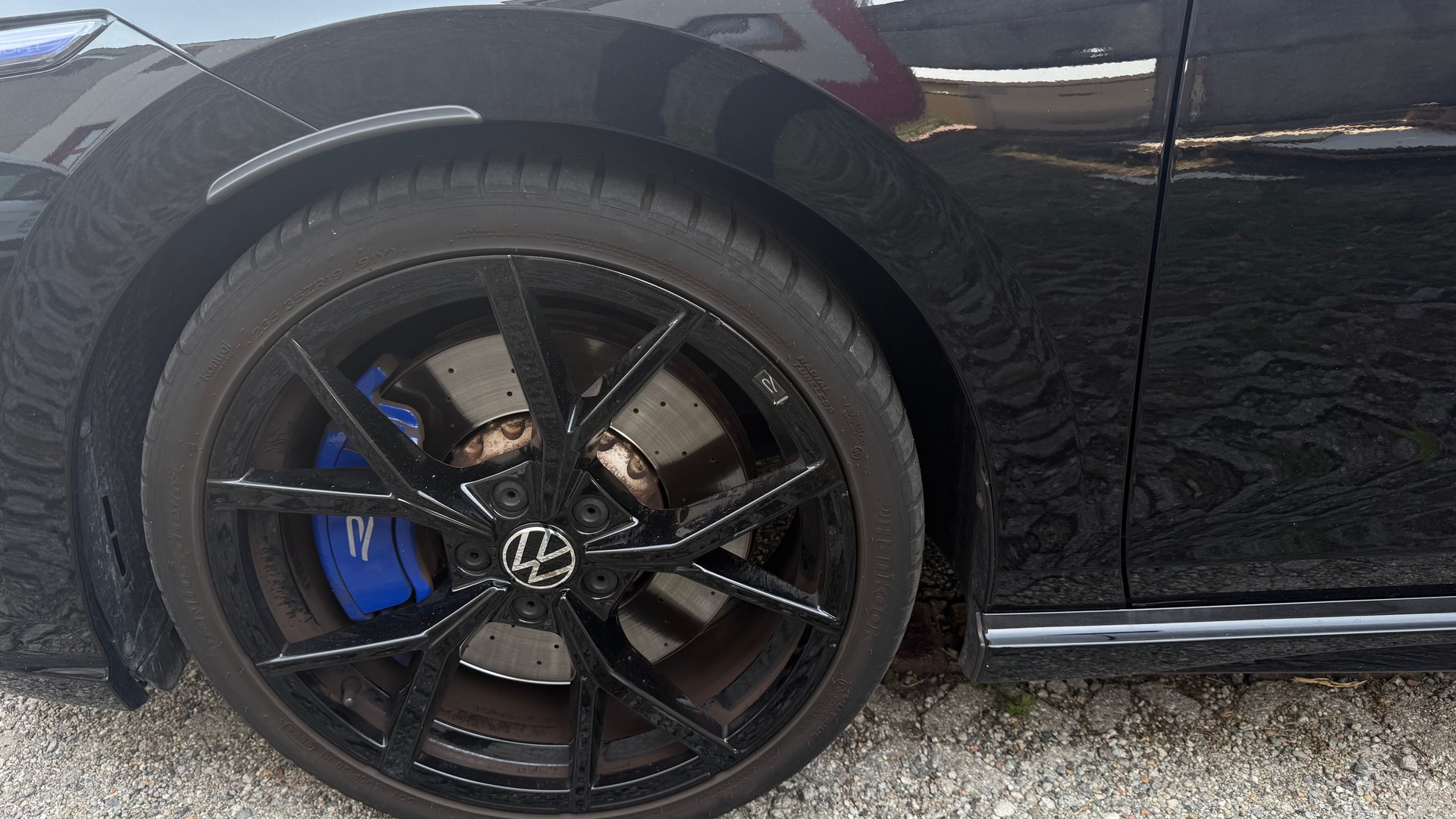 VW Golf 2.0 TSI R DSG 4Motion Akrapovic-image-7