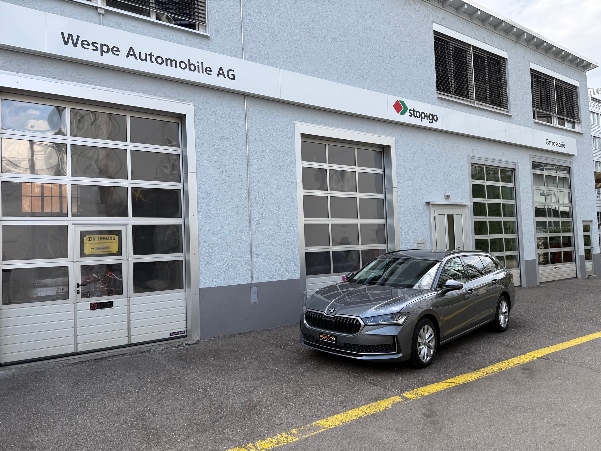 SKODA Superb Combi 2.0 TDi Selection 4x4 DSG-image-3