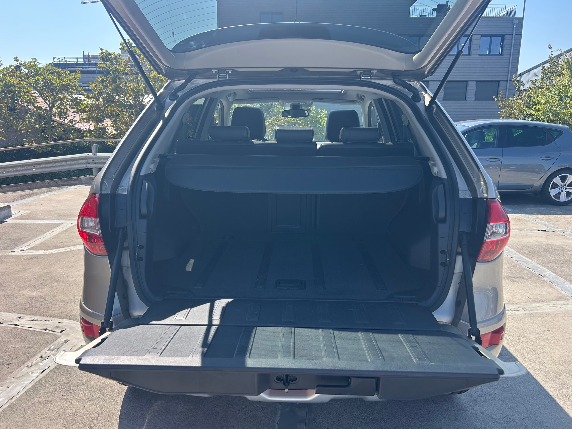 RENAULT KOLEOS-image-11