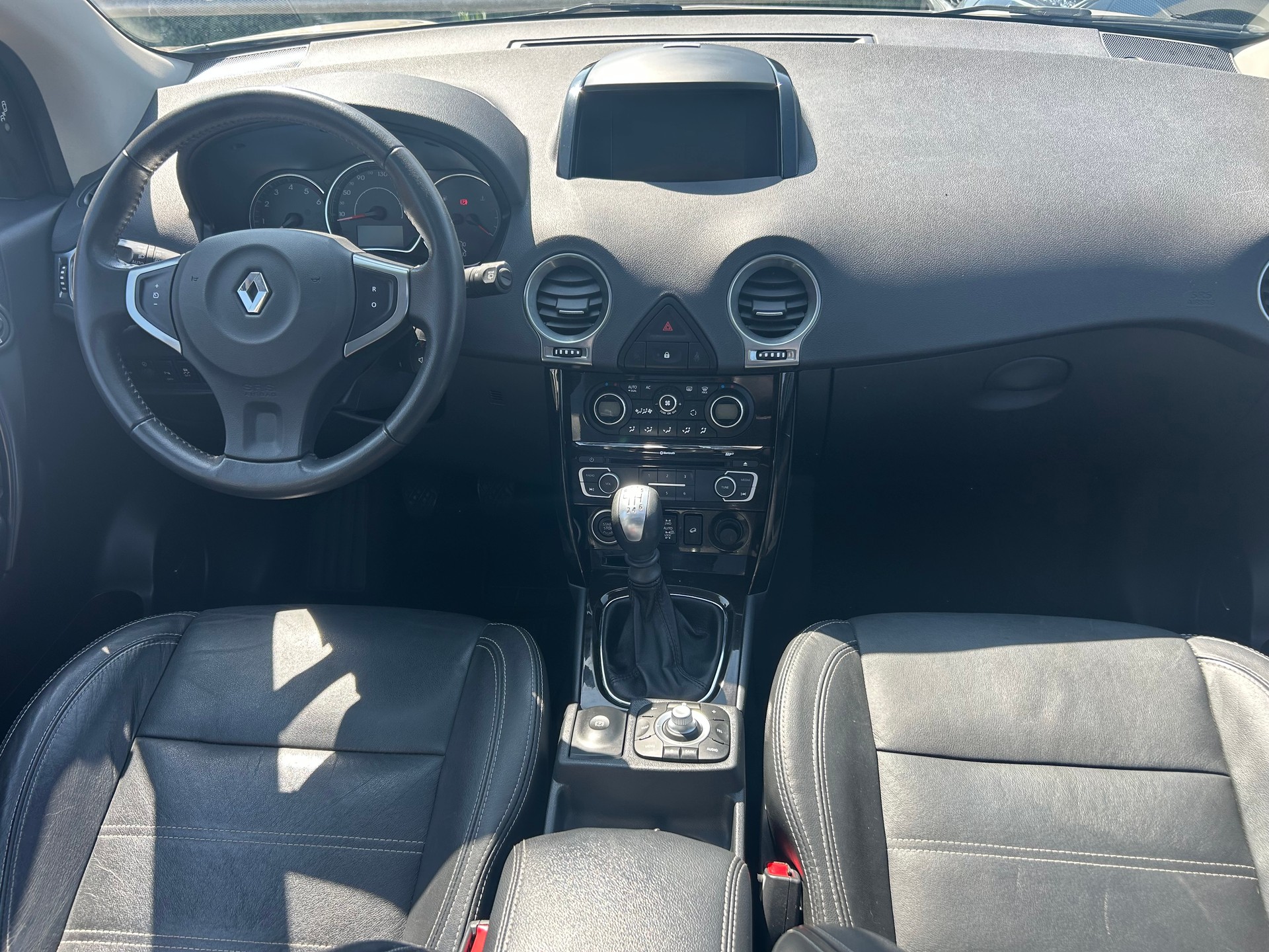 RENAULT KOLEOS-image-7