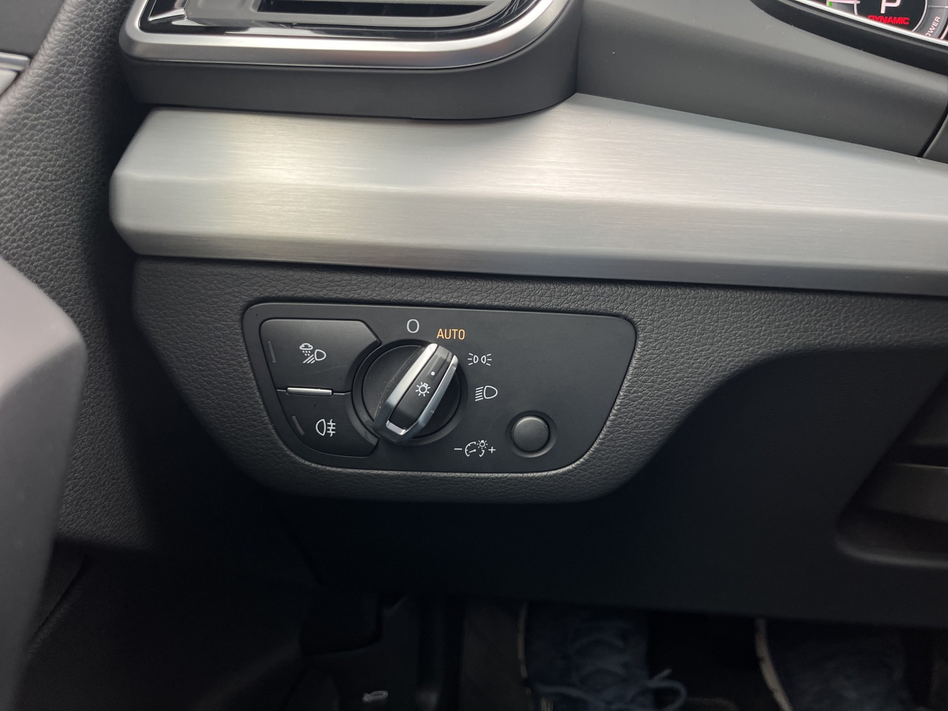 AUDI Q5 55 TFSI e PHEV S line quattro S-tronic*360°Kamera, Panodach, Standklima/Heizung, AHK, (5-Jahre Garantie)-image-15