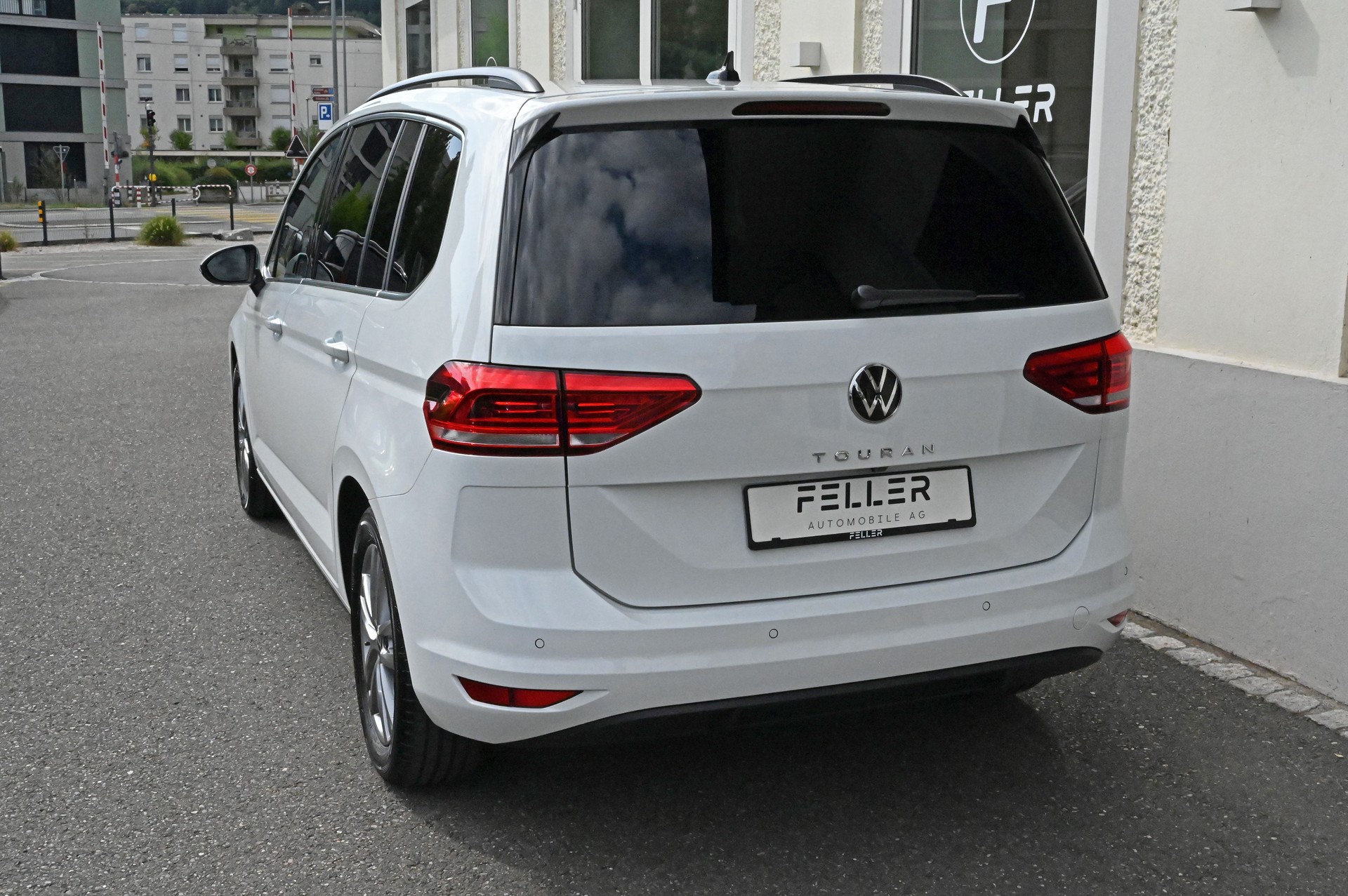 VW Touran 1.5 TSI EVO Comfortline DSG **Werksgarantie bis 2029**-image-6