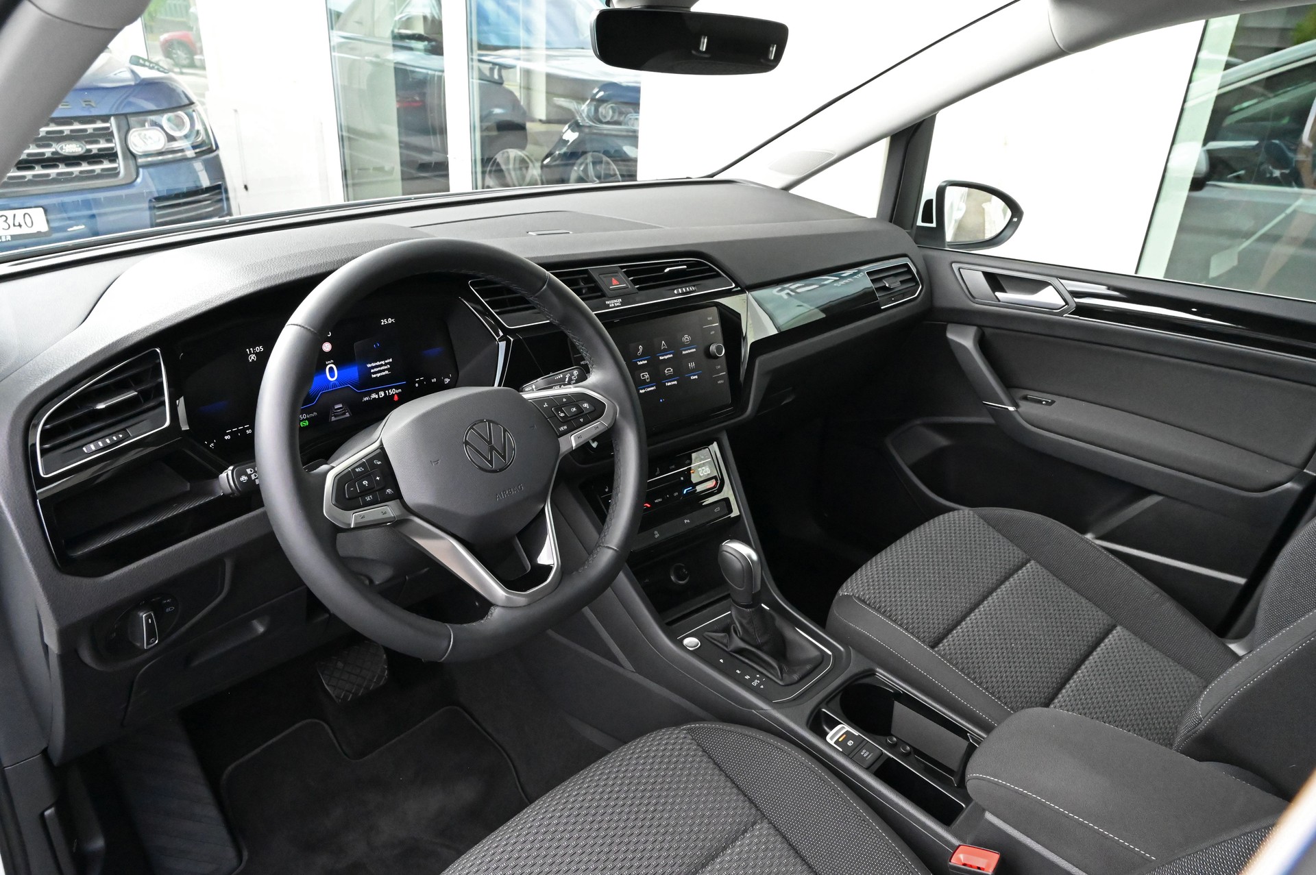 VW Touran 1.5 TSI EVO Comfortline DSG **Werksgarantie bis 2029**-image-24