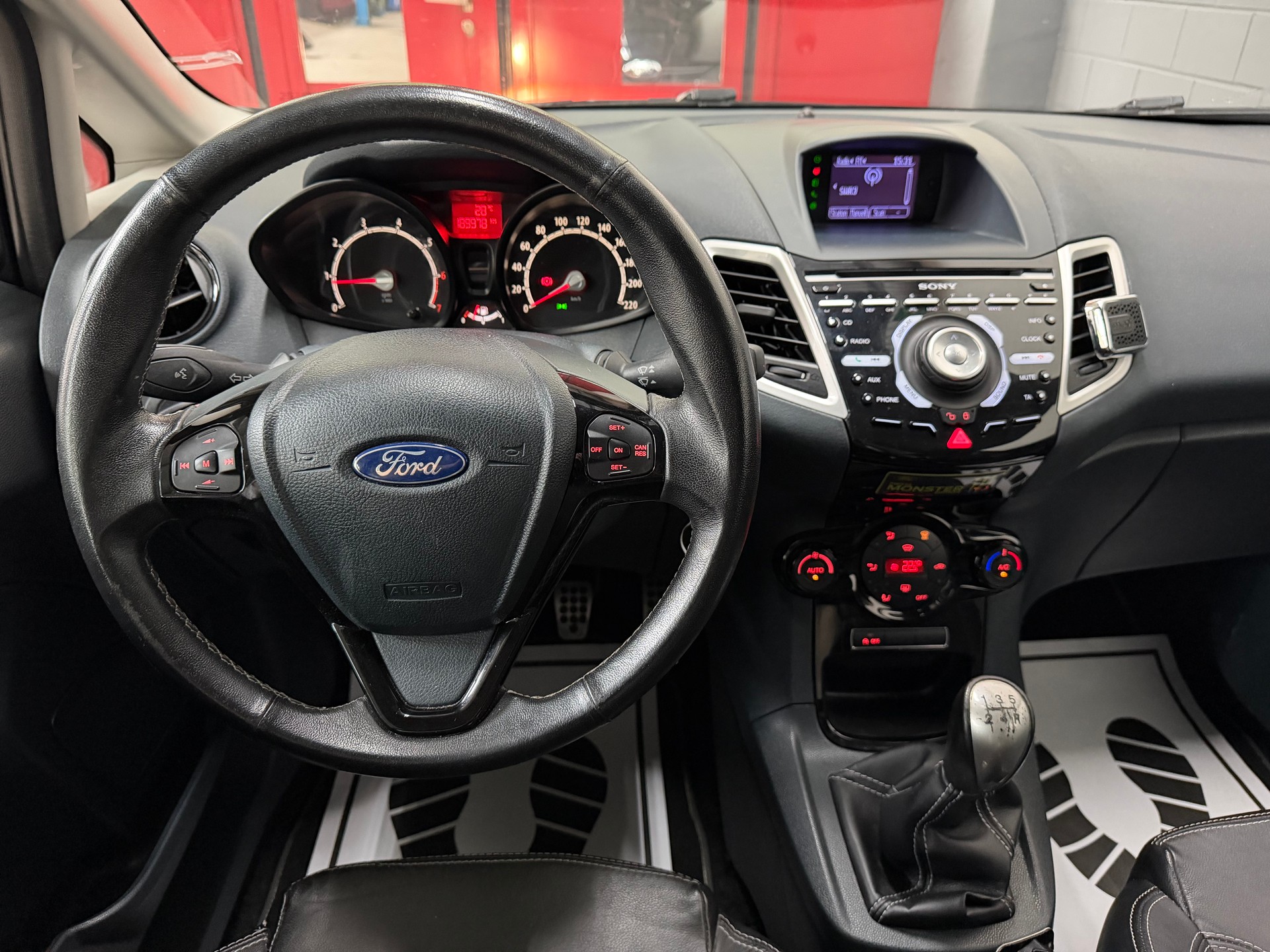 FORD Fiesta 1.6 16V Monster Edition //NEU AB MFK!-image-12
