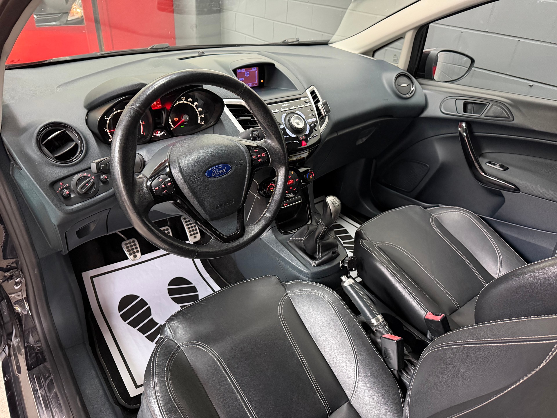 FORD Fiesta 1.6 16V Monster Edition //NEU AB MFK!-image-10