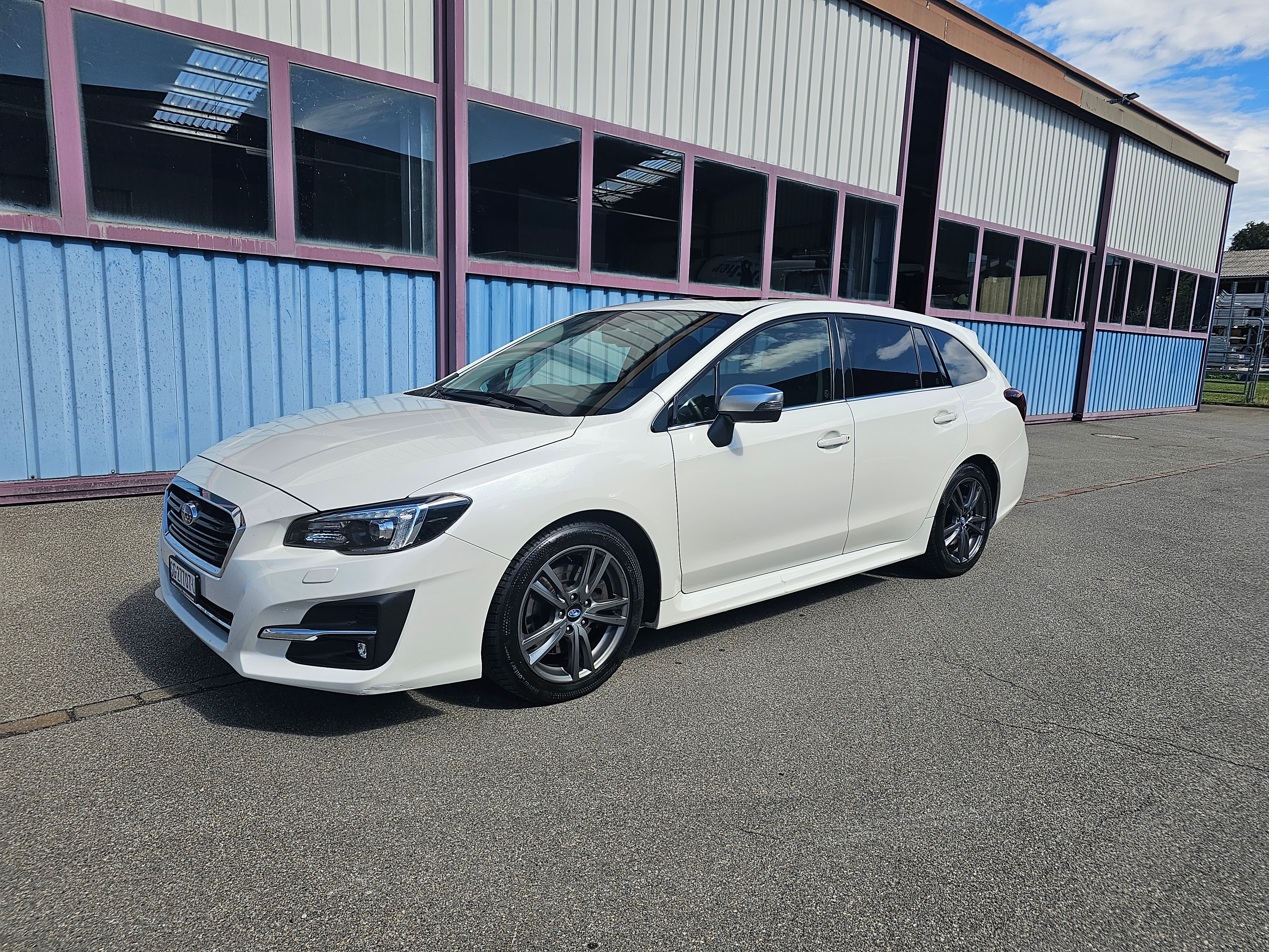 Car photo