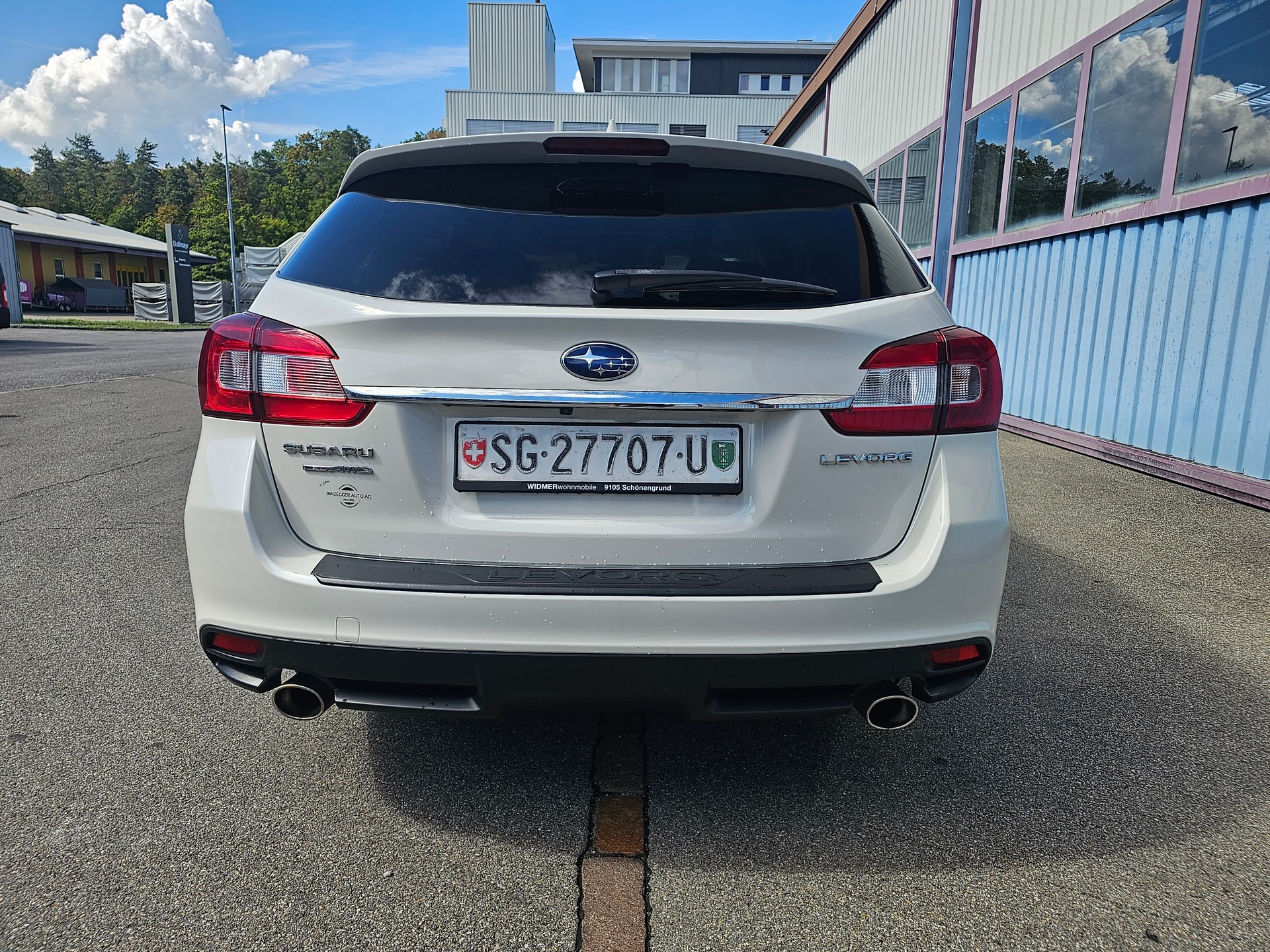 SUBARU Levorg 2.0i Swiss Plus AWD Lineartronic-image-7