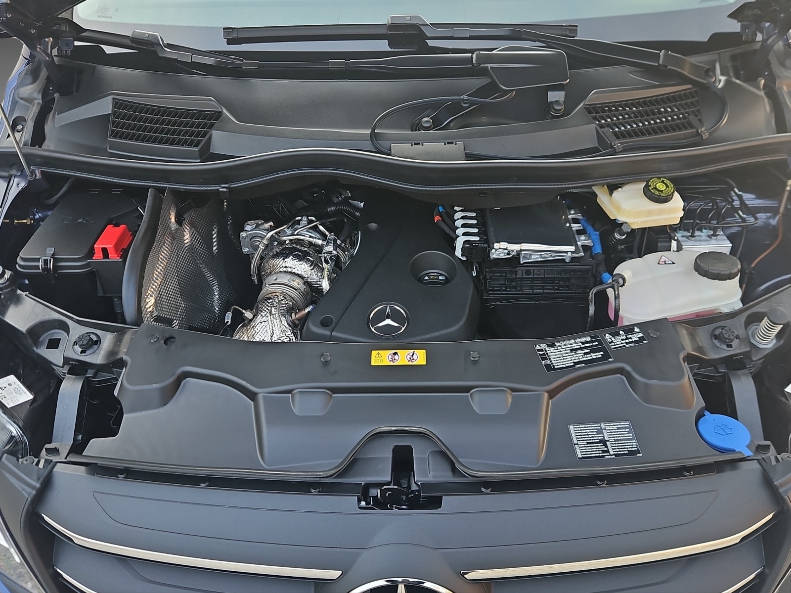 MERCEDES-BENZ Vito 116 CDI Lang Tourer 9G-Tronic 4M Select-image-13