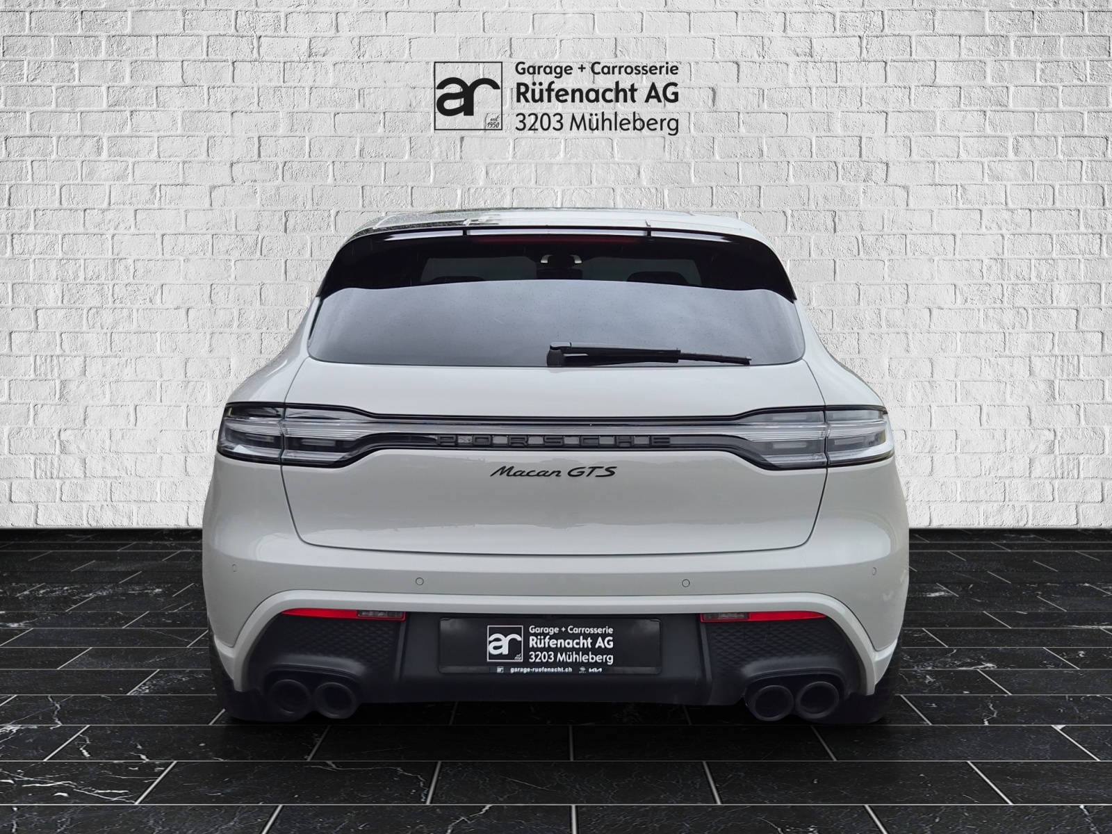 PORSCHE Macan 2.9 V6 GTS-showroom-element-3