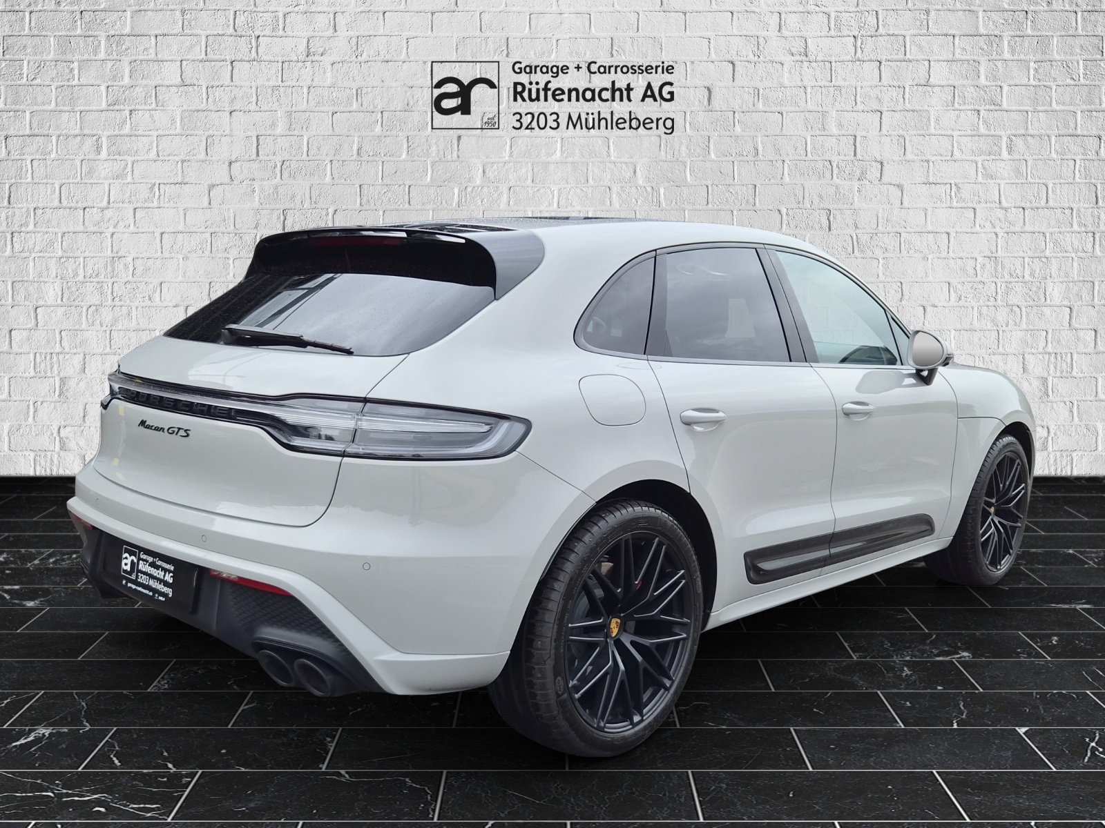 PORSCHE Macan 2.9 V6 GTS-showroom-element-1