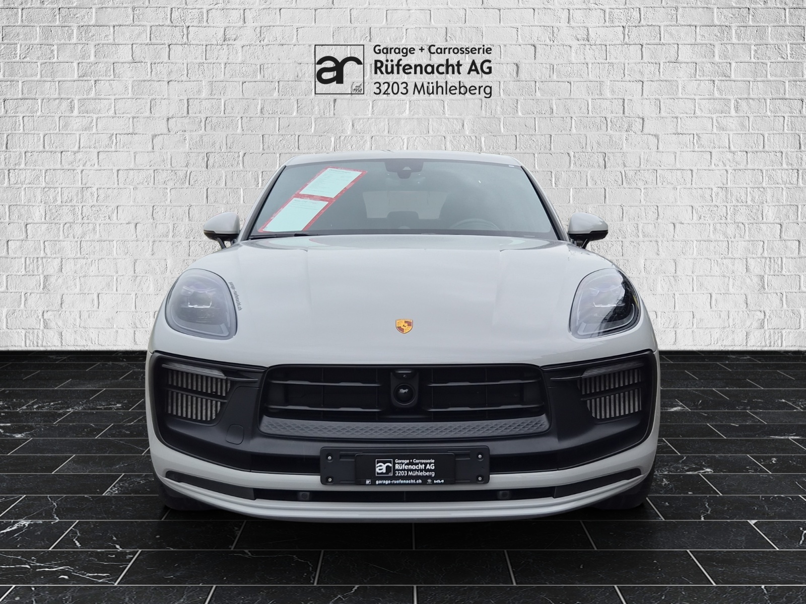 PORSCHE Macan 2.9 V6 GTS-showroom-element-2
