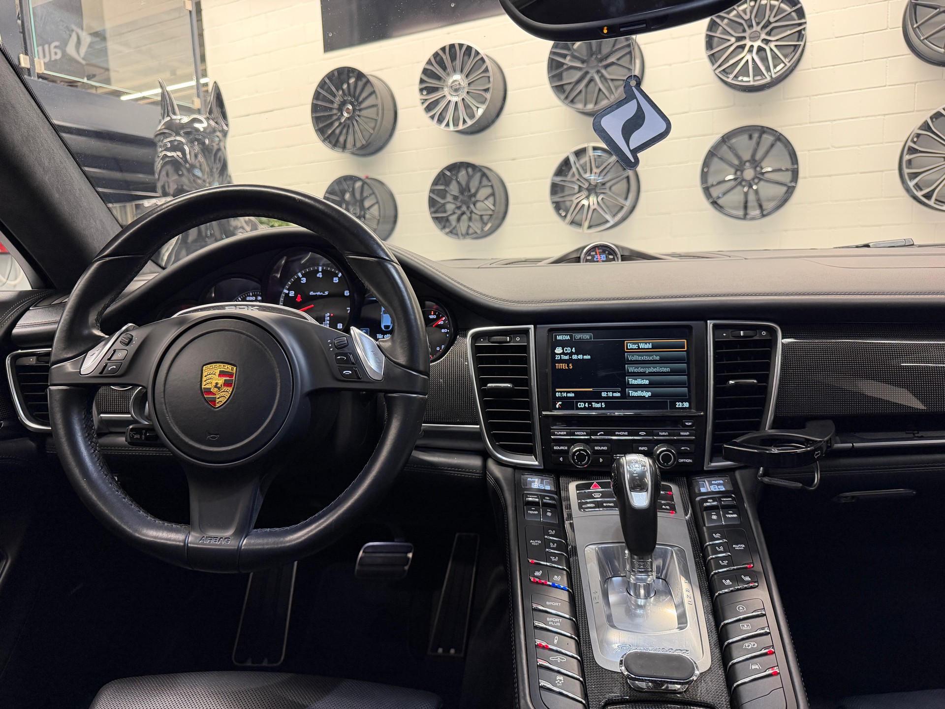 PORSCHE Panamera 4.8 V8 Turbo S PDK *570 PS*Bose Surround Soundsystem*Luftfederung*Carbon-fiber trim*-image-14