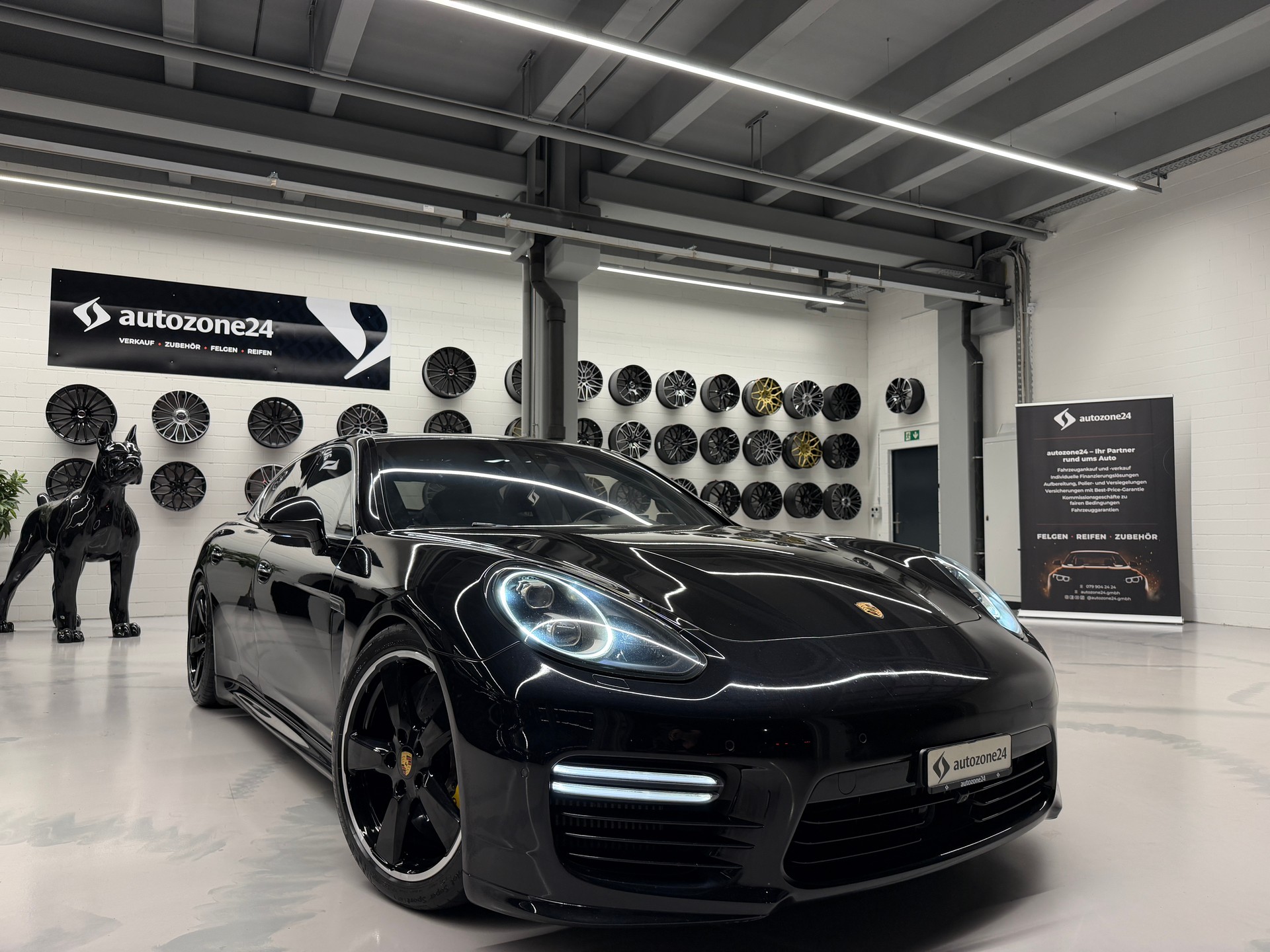 PORSCHE Panamera 4.8 V8 Turbo S PDK *570 PS*Bose Surround Soundsystem*Luftfederung*Carbon-fiber trim*-image-3