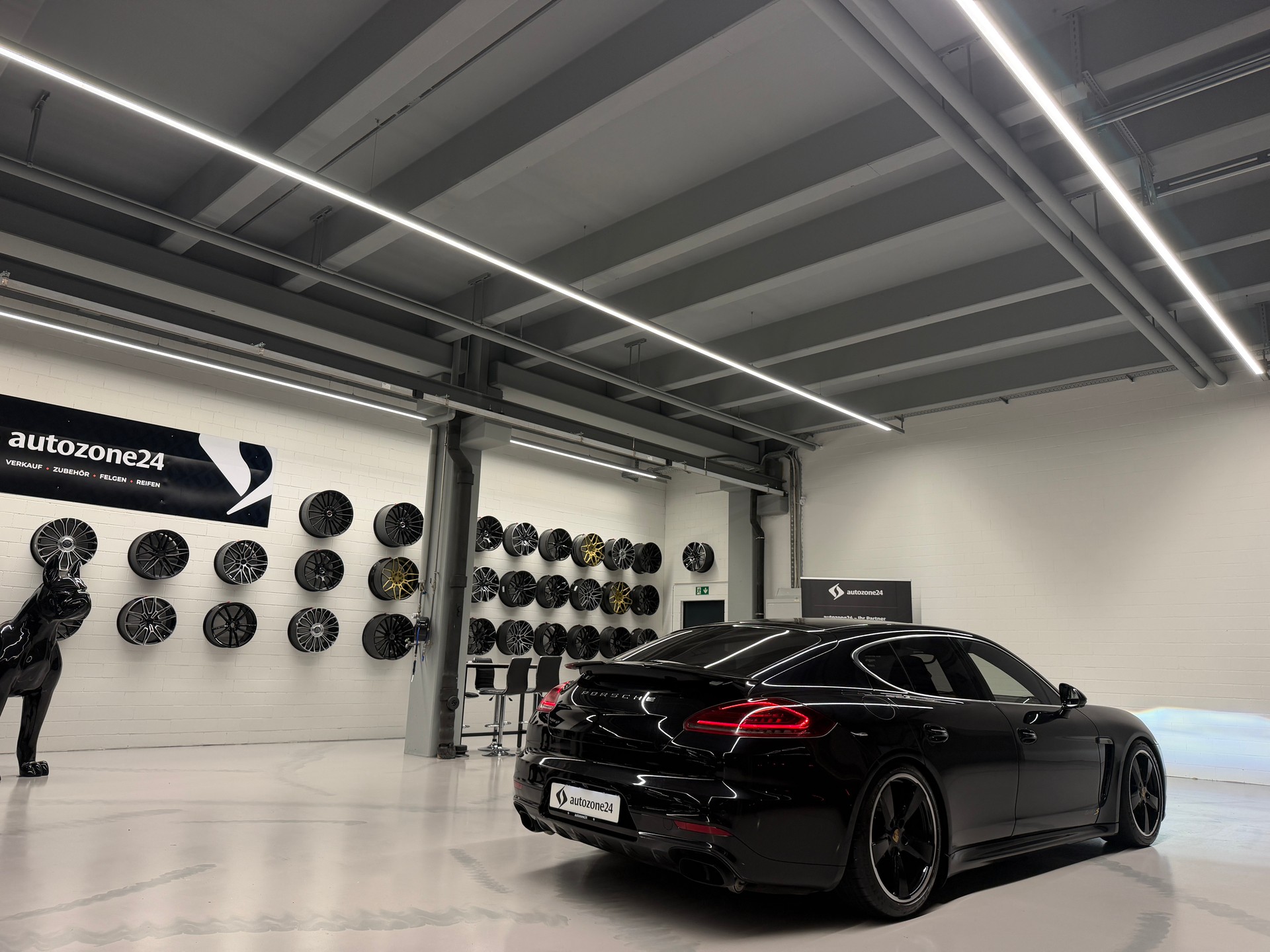 PORSCHE Panamera 4.8 V8 Turbo S PDK *570 PS*Bose Surround Soundsystem*Luftfederung*Carbon-fiber trim*-image-10