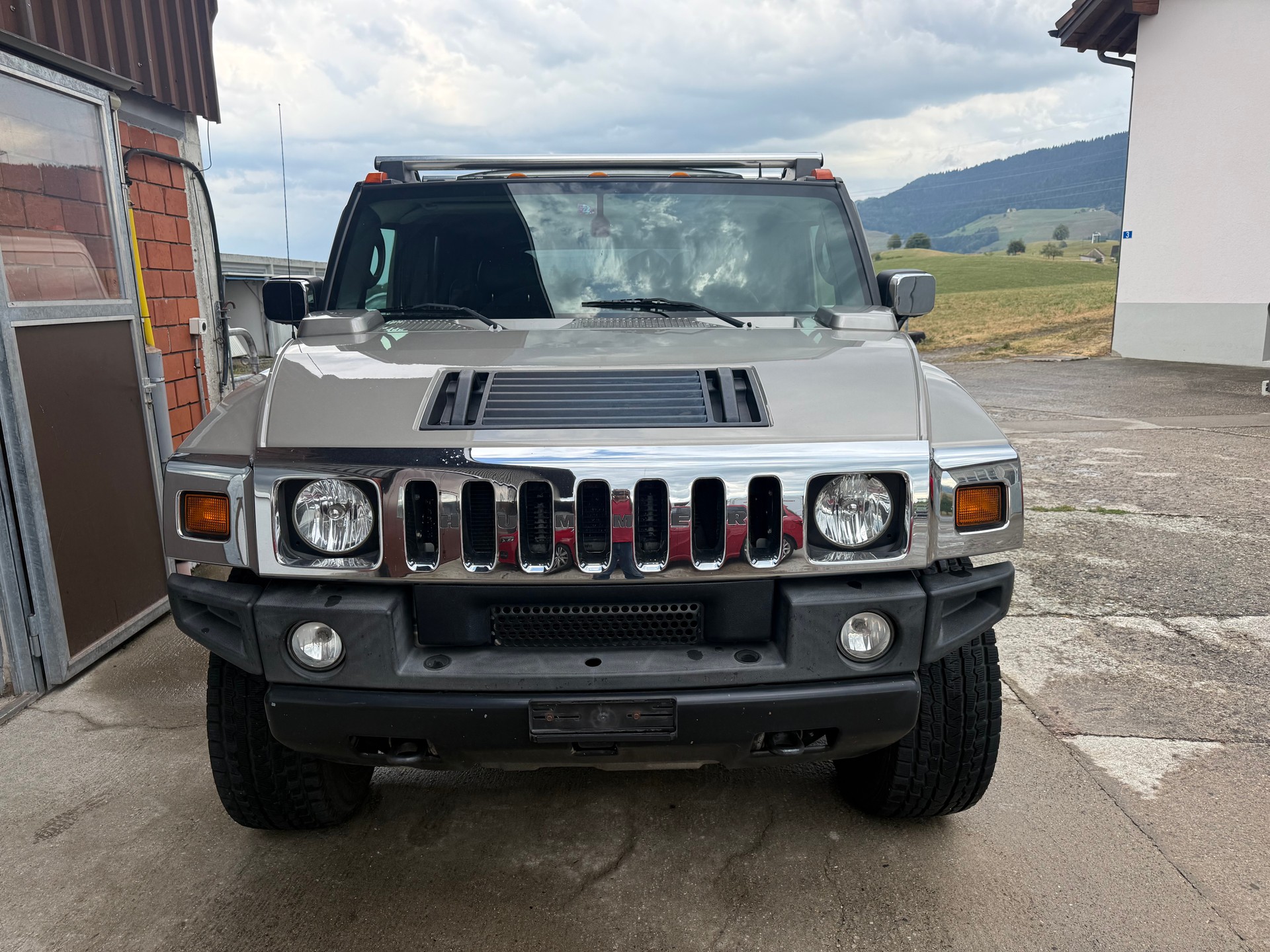 HUMMER H2 6.0 Luxury