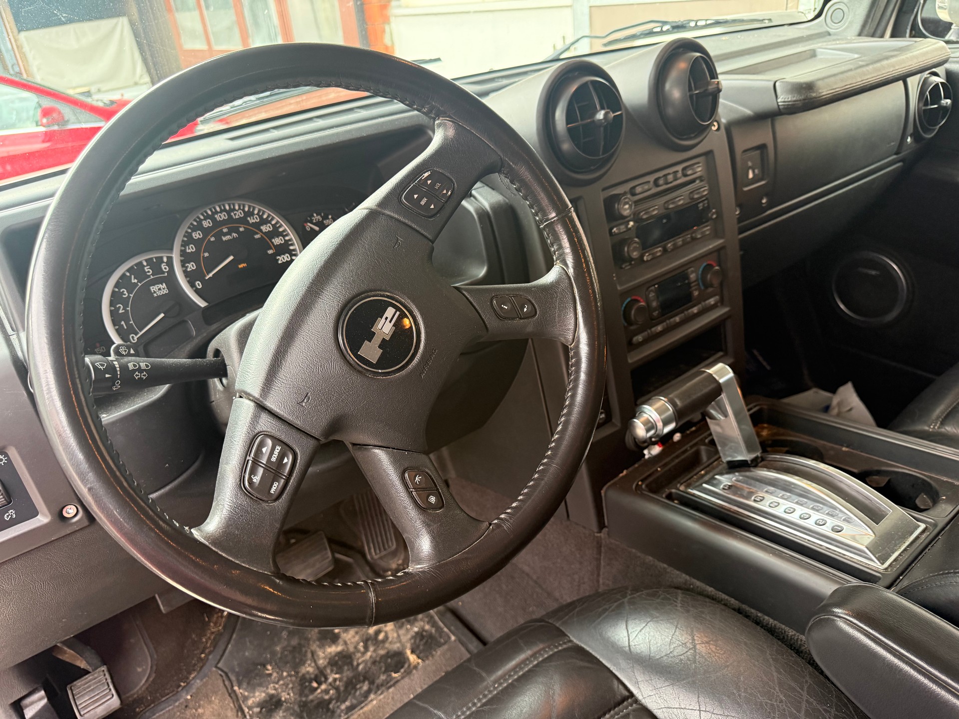 HUMMER H2 6.0 Luxury-image-3
