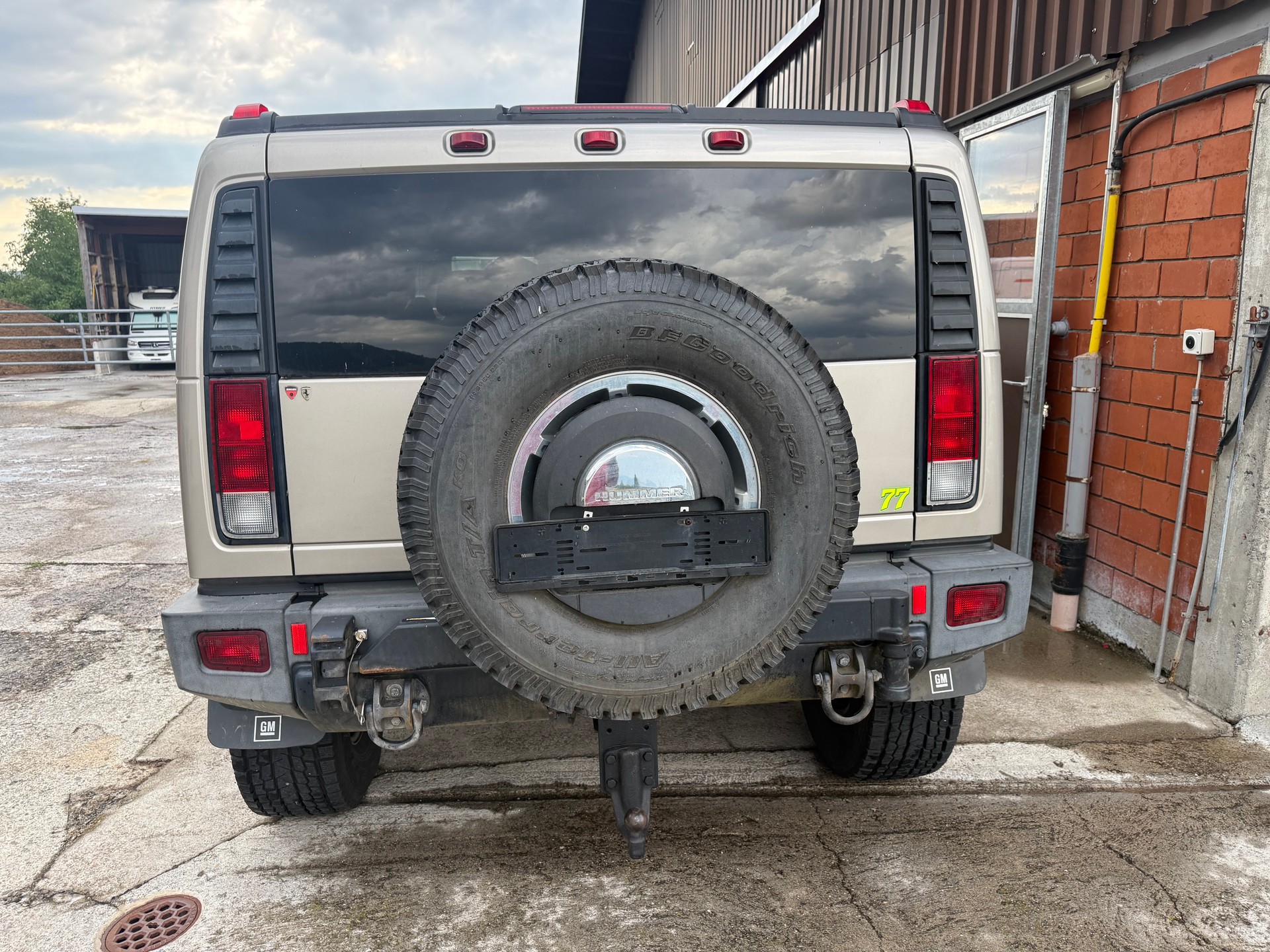HUMMER H2 6.0 Luxury-image-6
