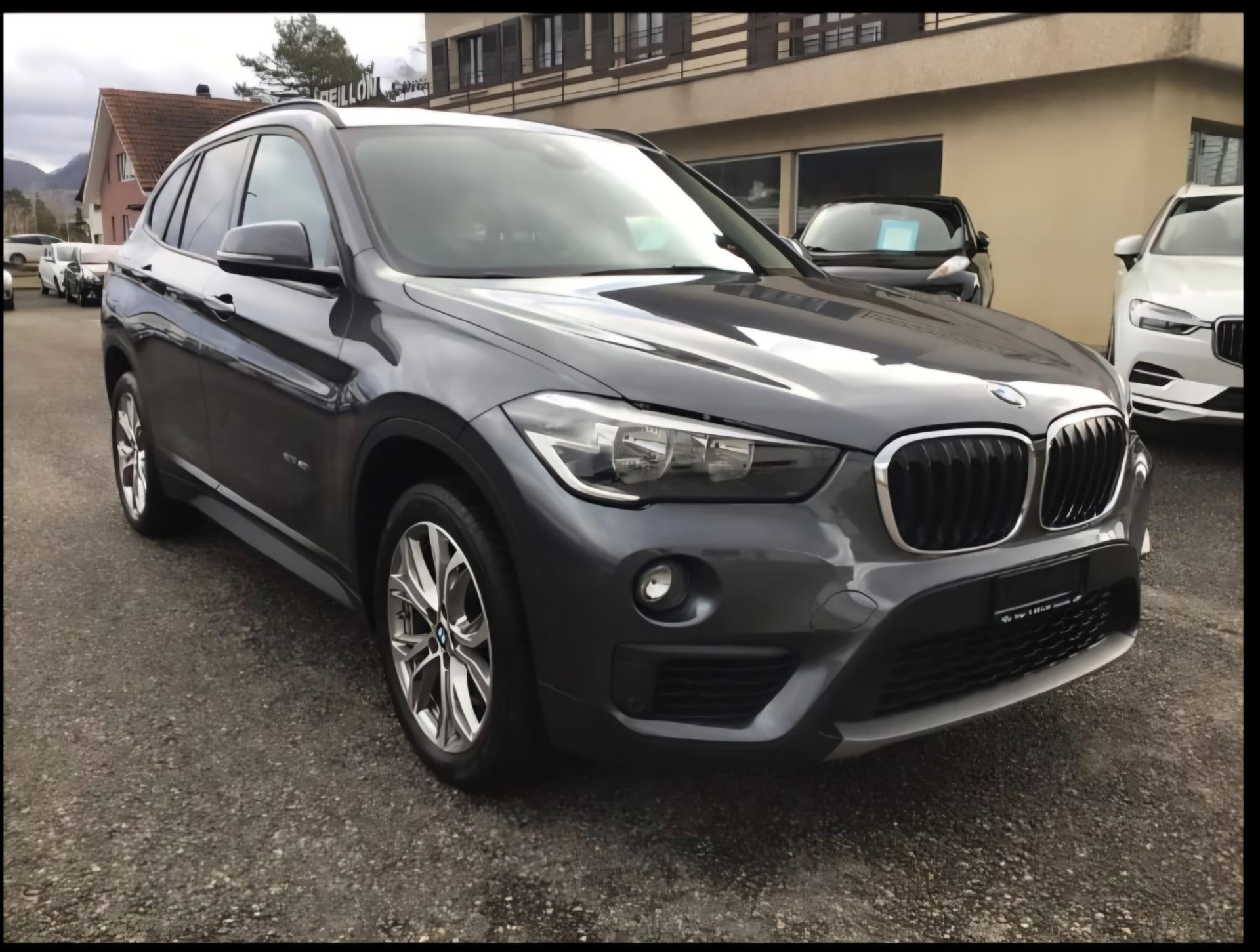 BMW 20i xDrive-image-1