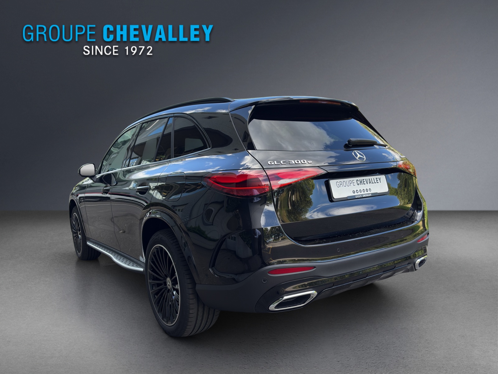 MERCEDES-BENZ GLC 300 e 4Matic EQ Star 9G-Tronic-image-3