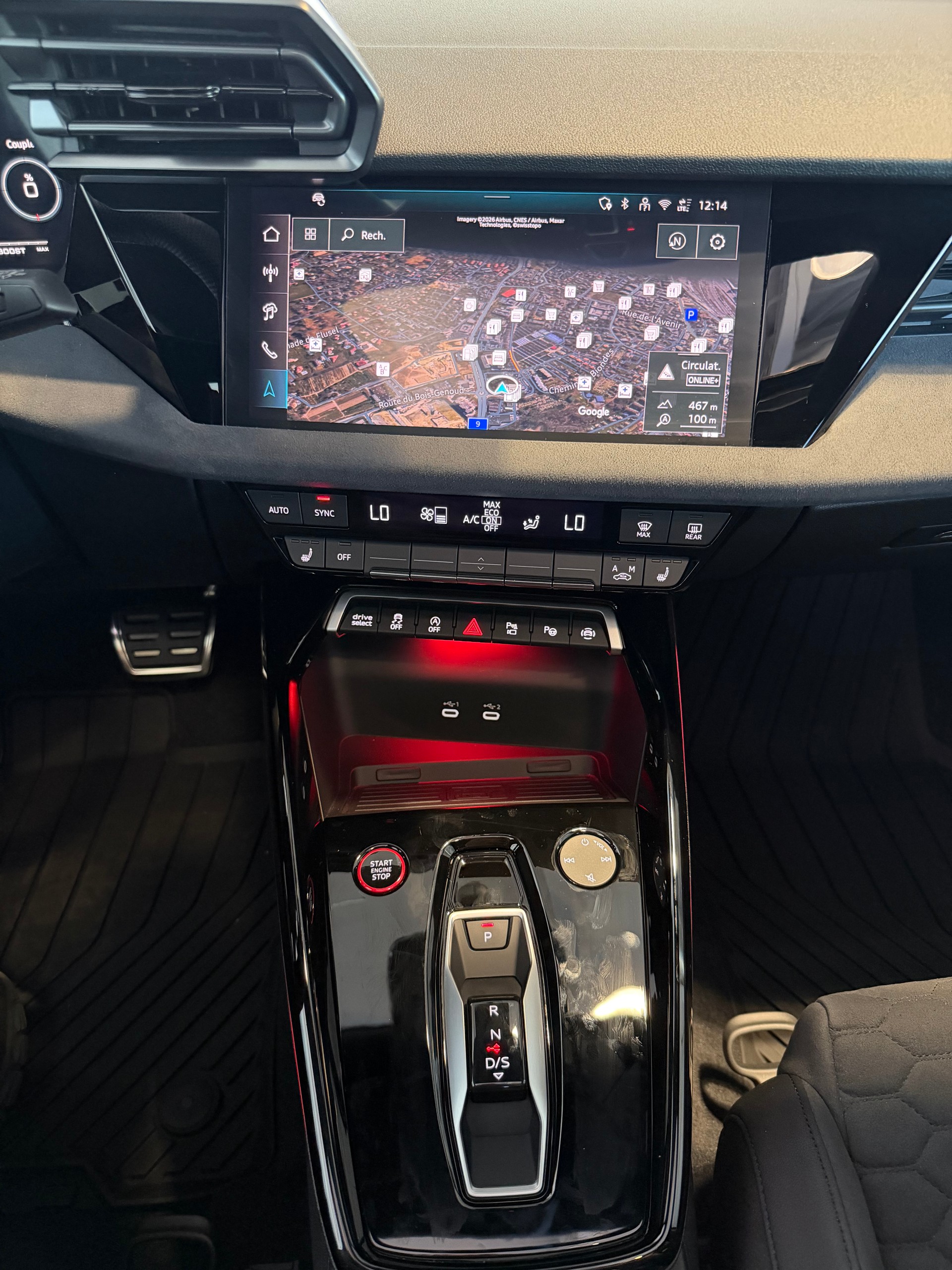 AUDI RS3 Sportback 2.5 TSI quattro S-tronic-image-17