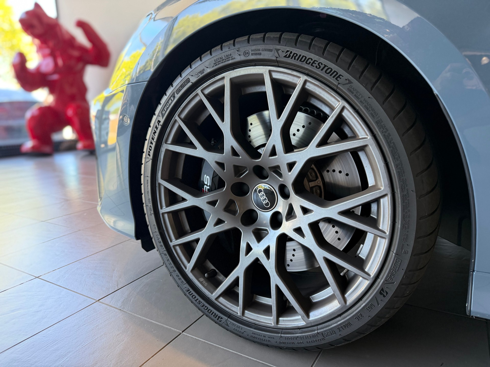 AUDI RS3 Sportback 2.5 TSI quattro S-tronic-image-10